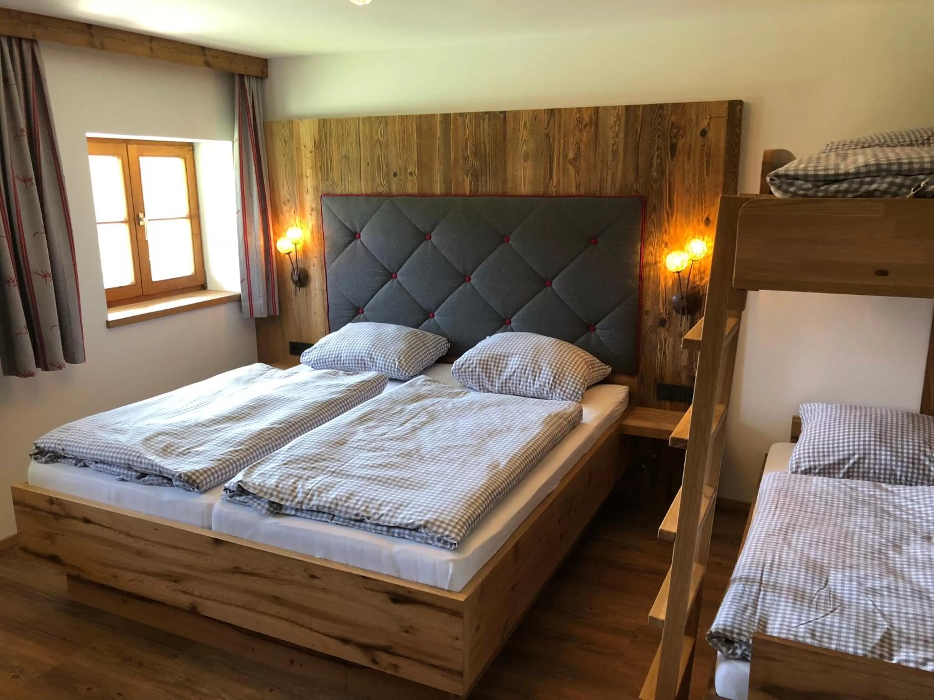 Bed in Berggasthof Obere Firstalm