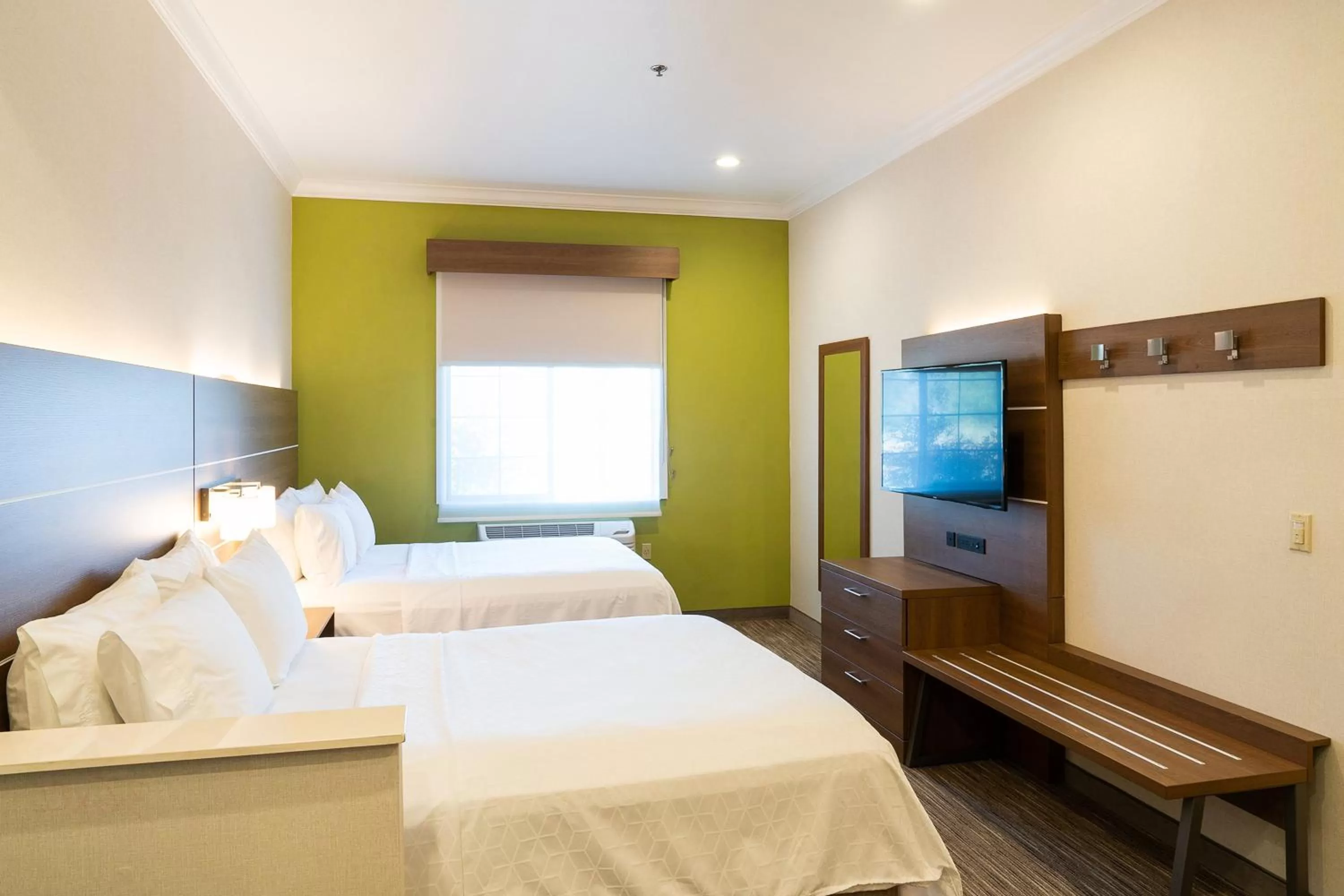 Bedroom, Bed in Holiday Inn Express Davis-University Area by IHG
