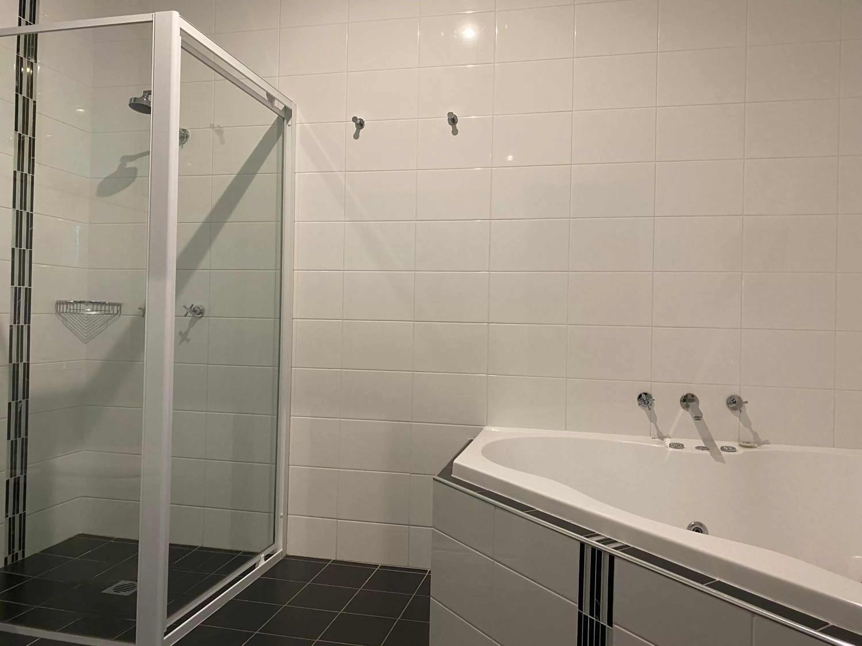 Bathroom in Comfort Inn Bishops Lodge