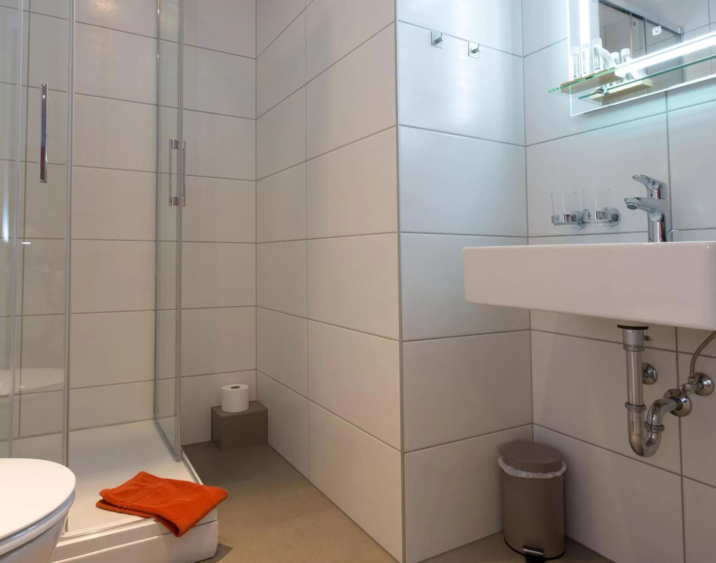 Bathroom in Restaurant & Appartements In Vino Veritas