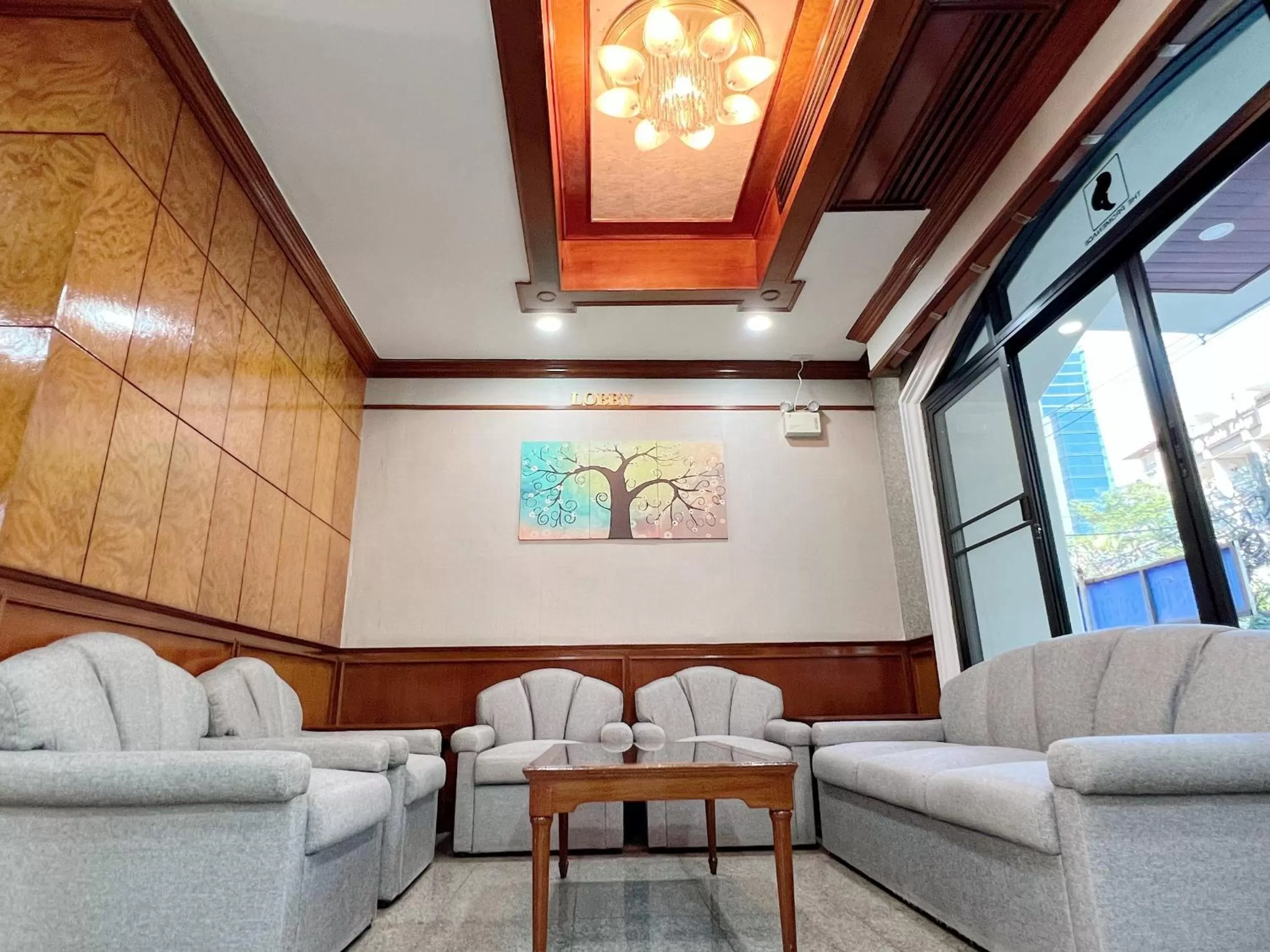 Lobby or reception in The Promenade Bangkok