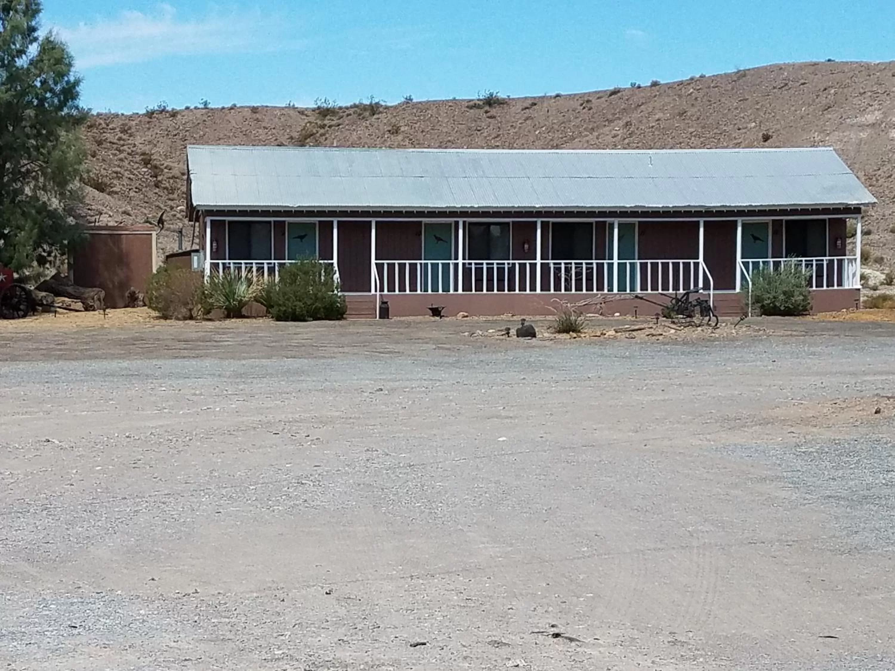 Property building in Shoshone Inn