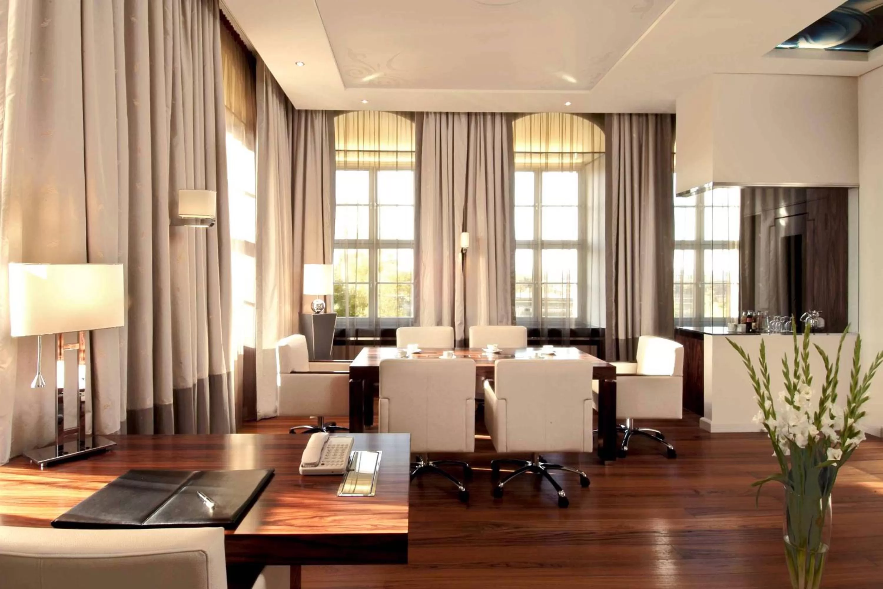 Meeting/conference room in Bilderberg Bellevue Hotel Dresden