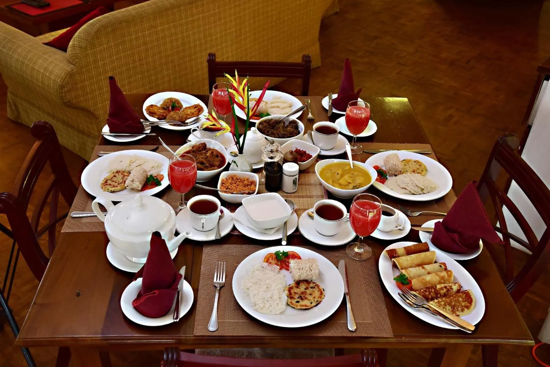 Food and drinks in Colombo Villa