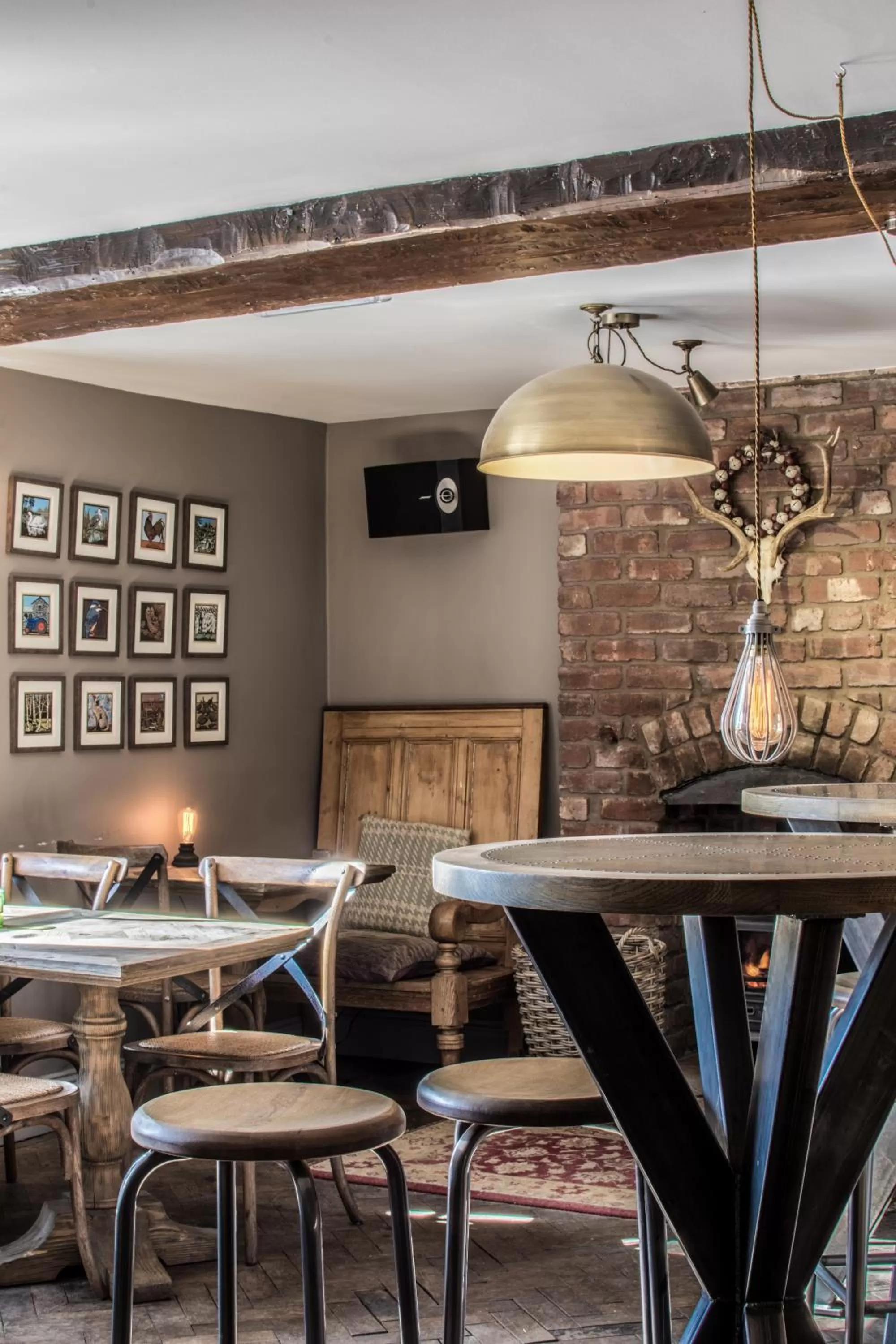 Restaurant/places to eat in The Old Hall Inn