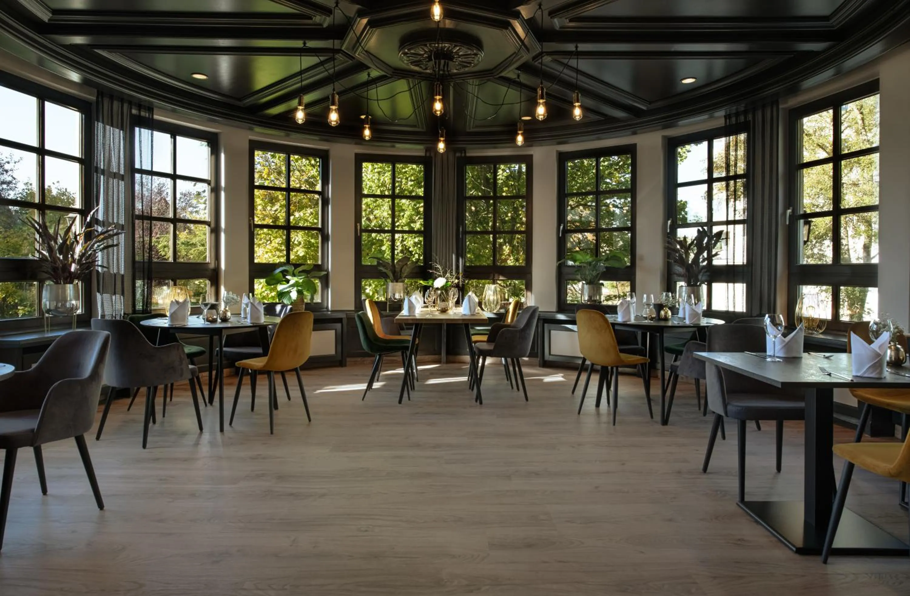 Restaurant/places to eat in Hotel Stadt Hamburg