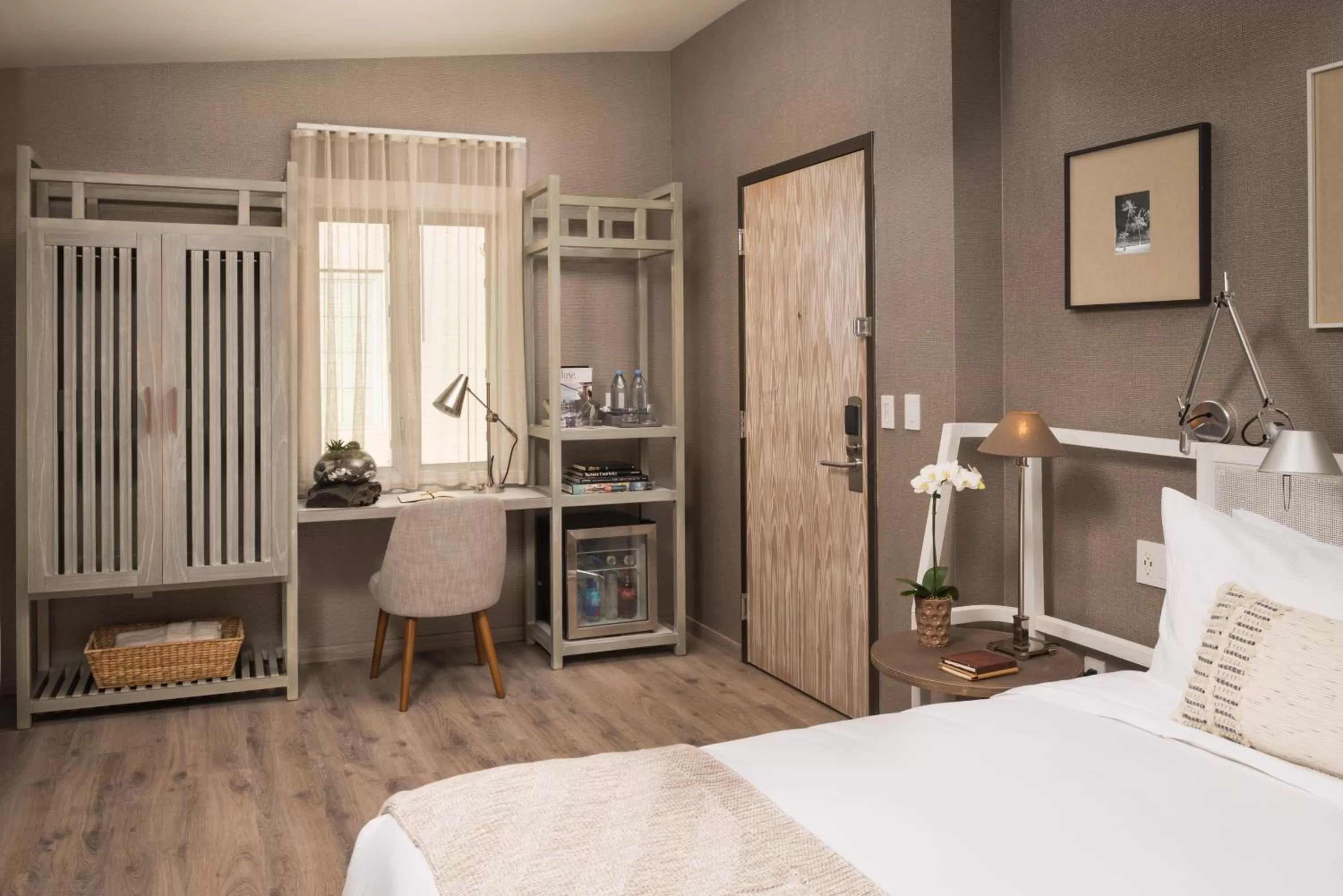 Bedroom, Bed in Lennox Miami Beach