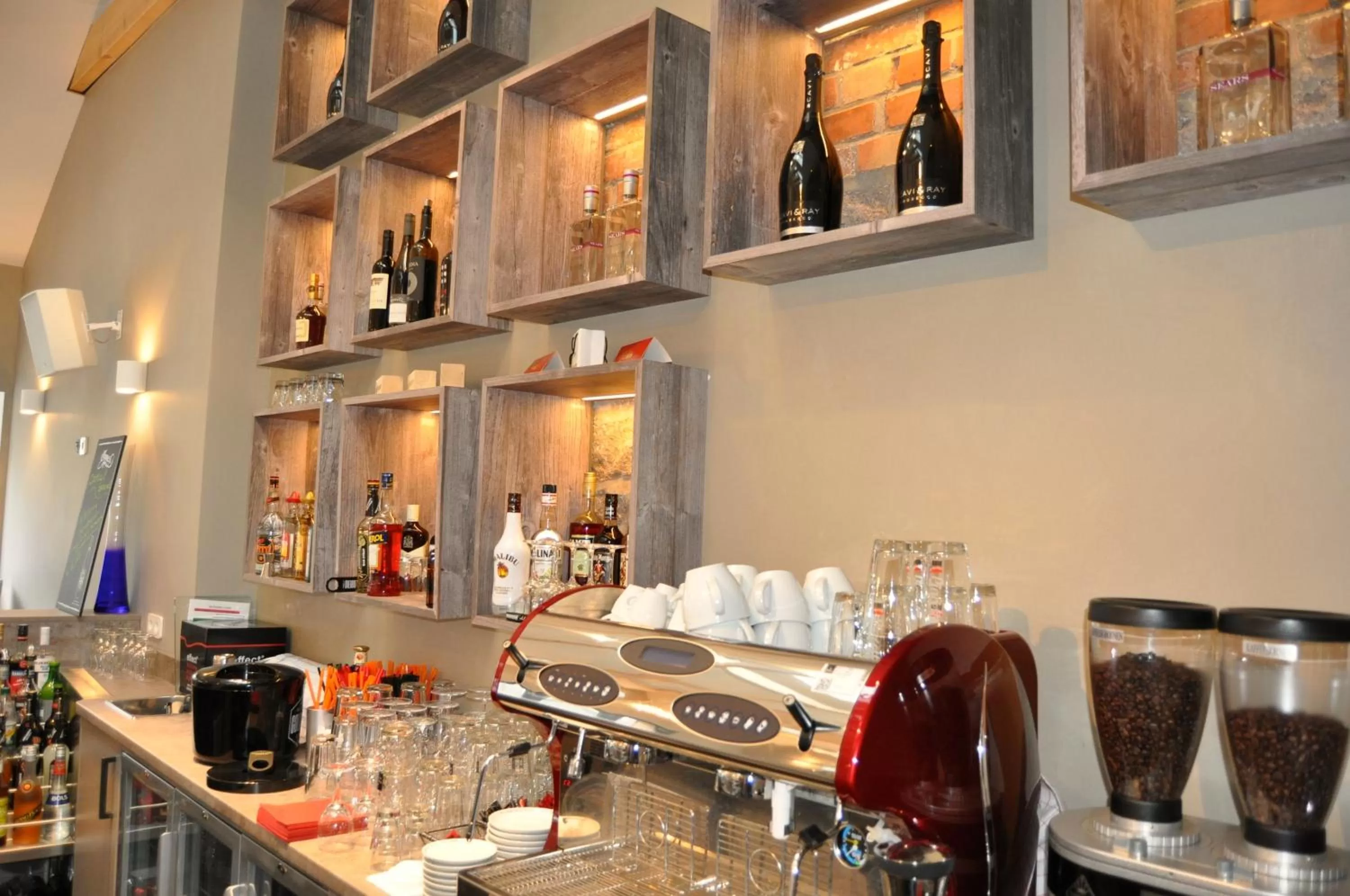 Lounge or bar in StrandBerg's Designhotel Viktoria