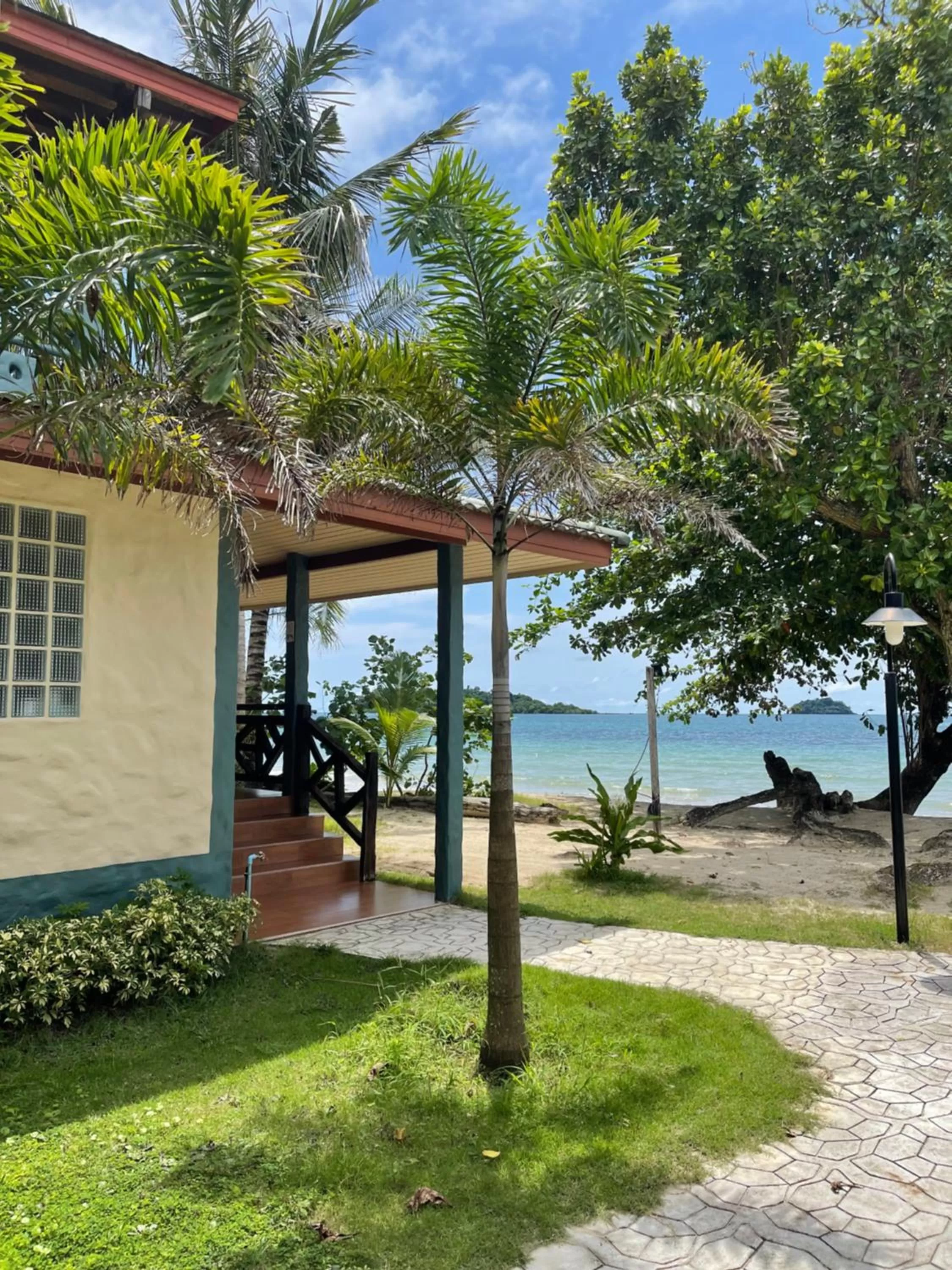 Property building in Kai Bae Beach Resort Koh Chang