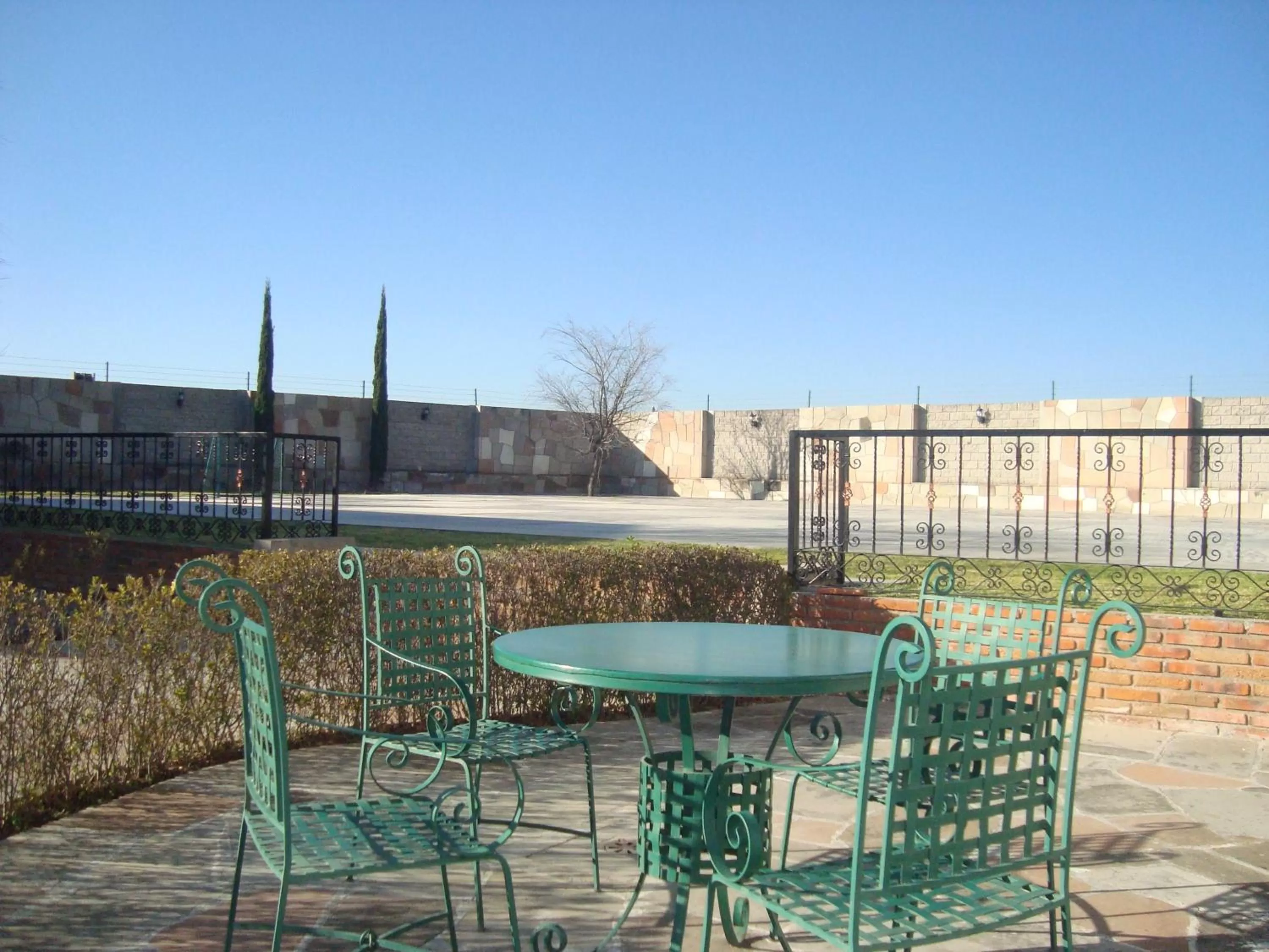 Patio in Hotel Santa Barbara