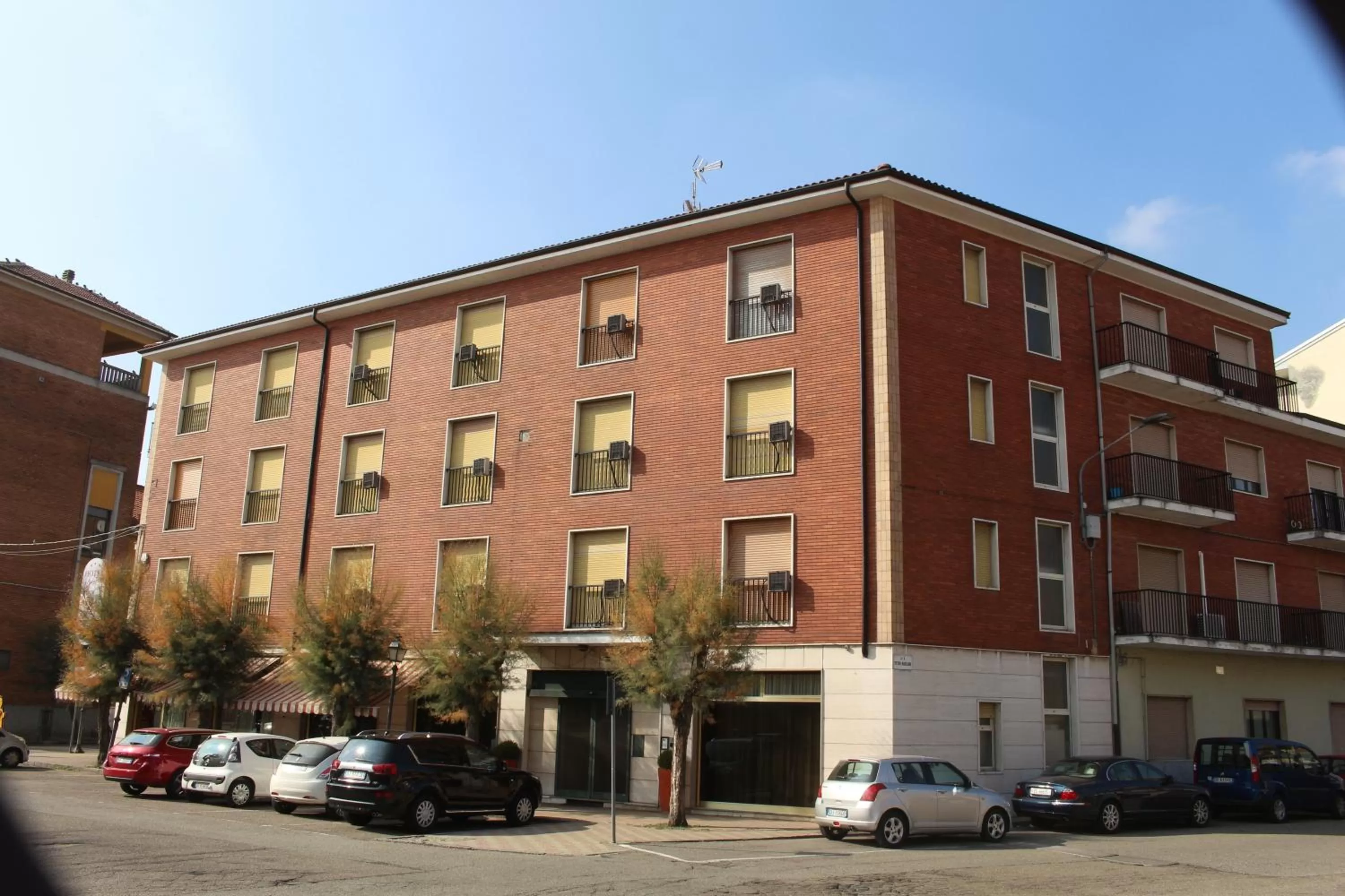 Property building in hotel ristorante vittoria