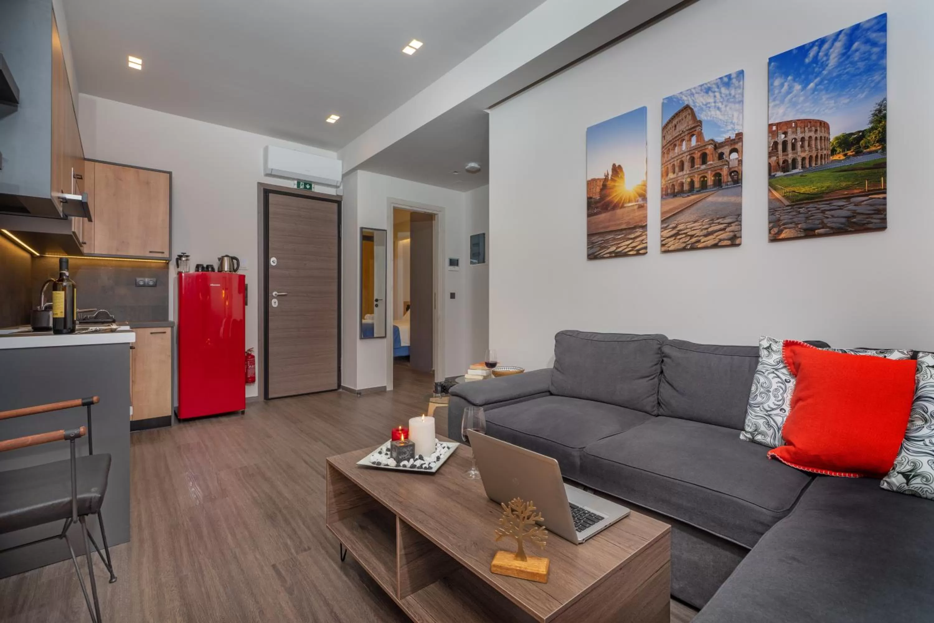 Kitchen or kitchenette in Exarchia House Project