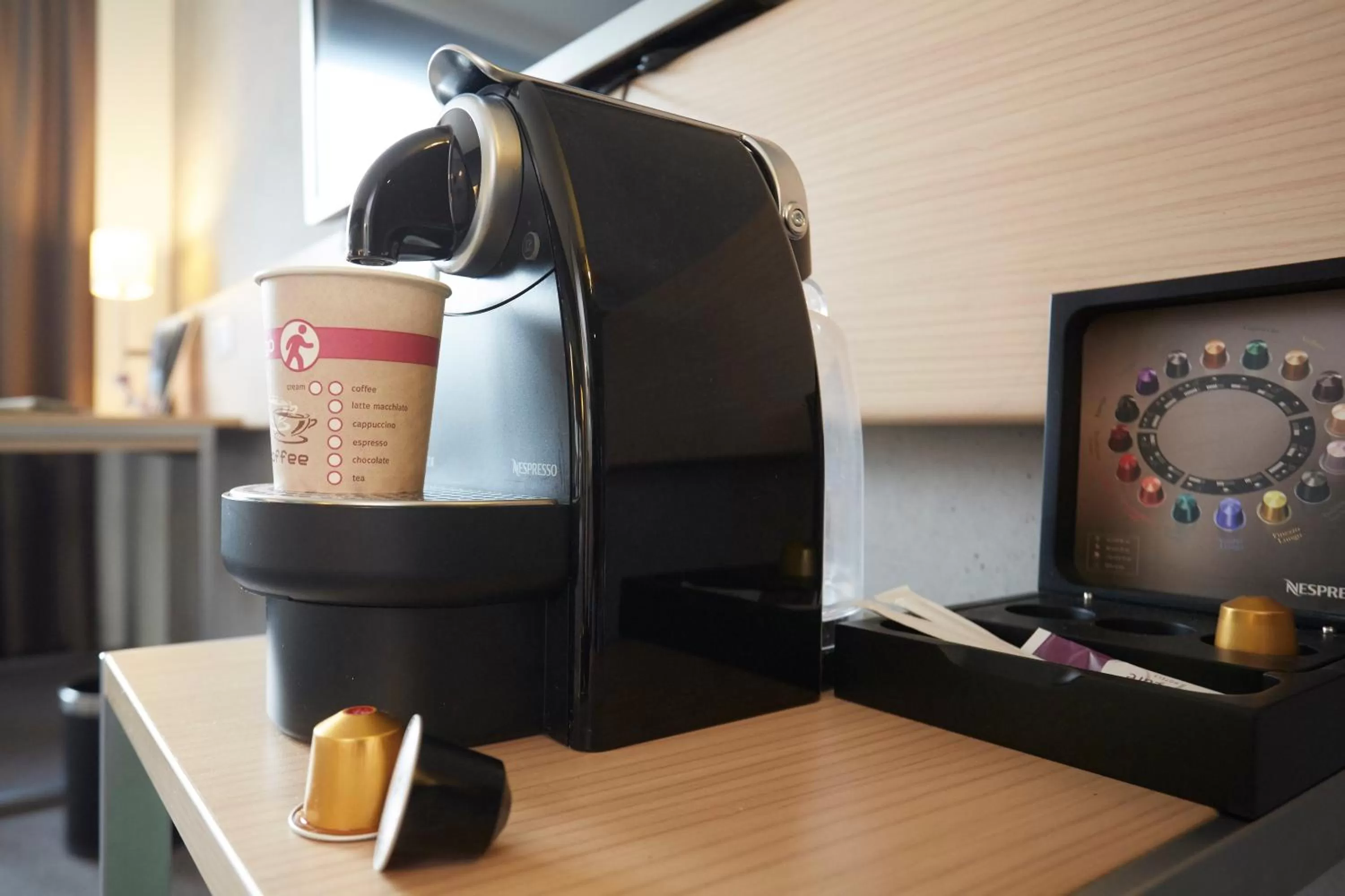 Coffee/tea facilities in Mercure Valenciennes Centre