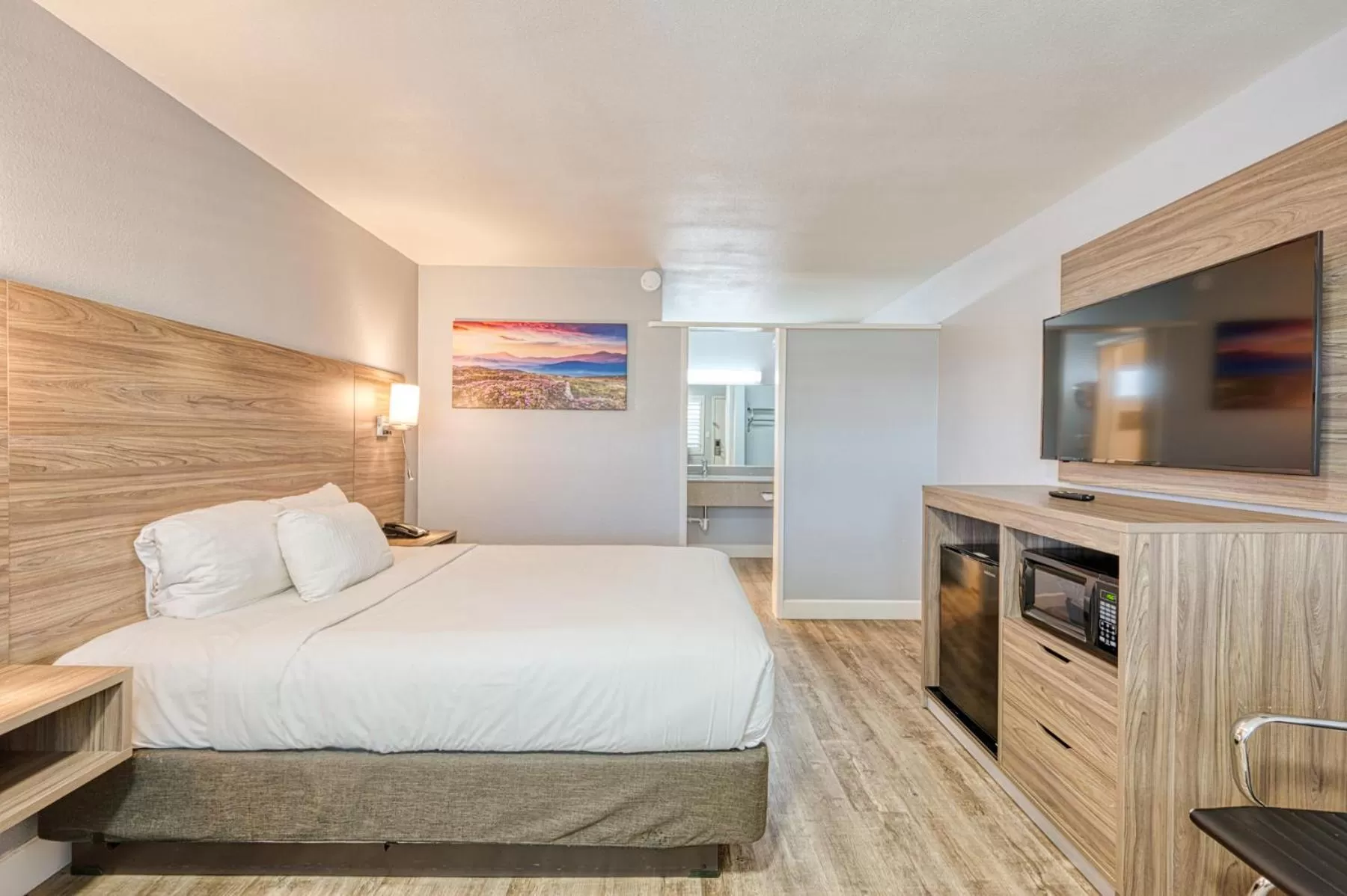 Bed in Vagabond Inn San Luis Obispo