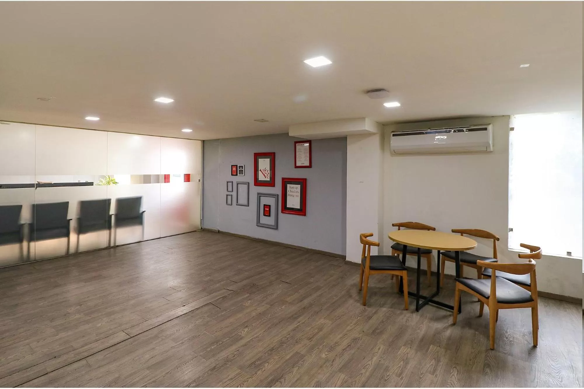 Lobby or reception in FabHotel The Chaitanyas Rohini sec 18
