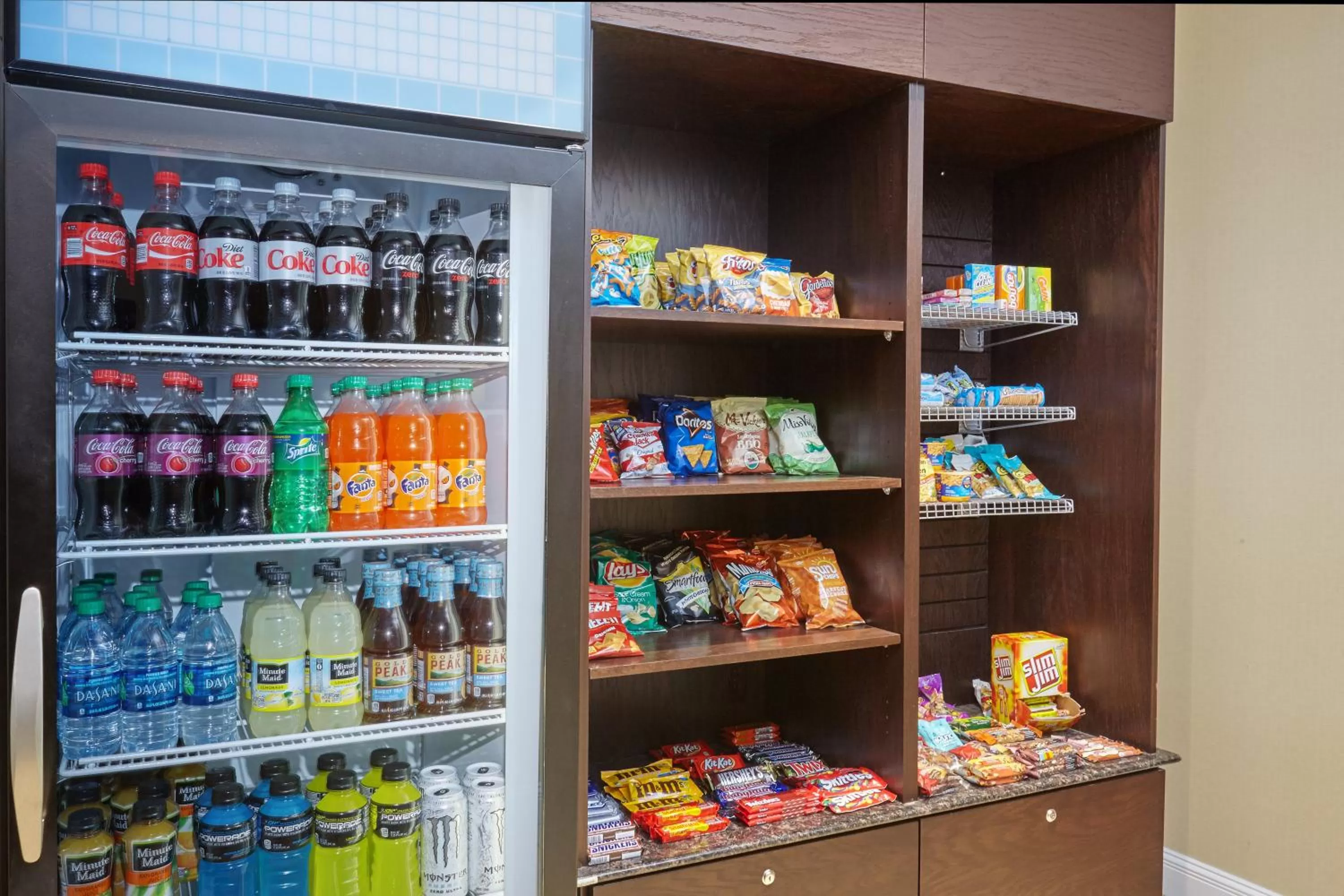 Decorative detail in Holiday Inn Express and Suites Columbia University Area by IHG