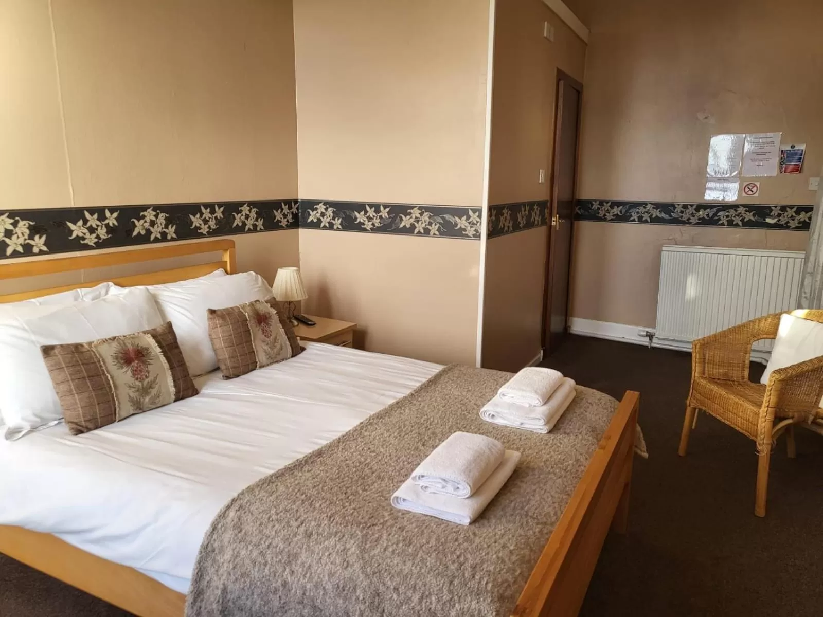 Bed in Carlton Hotel