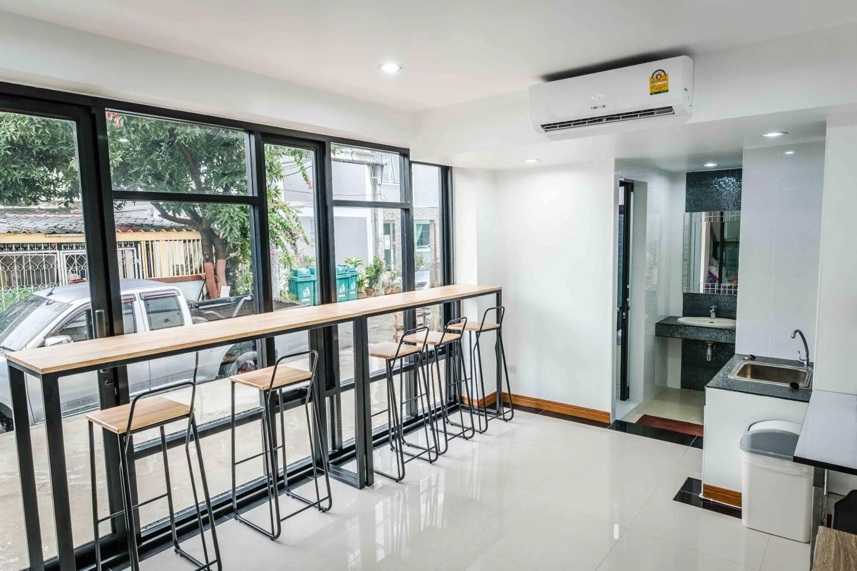 Area and facilities in Don Muang Hotel