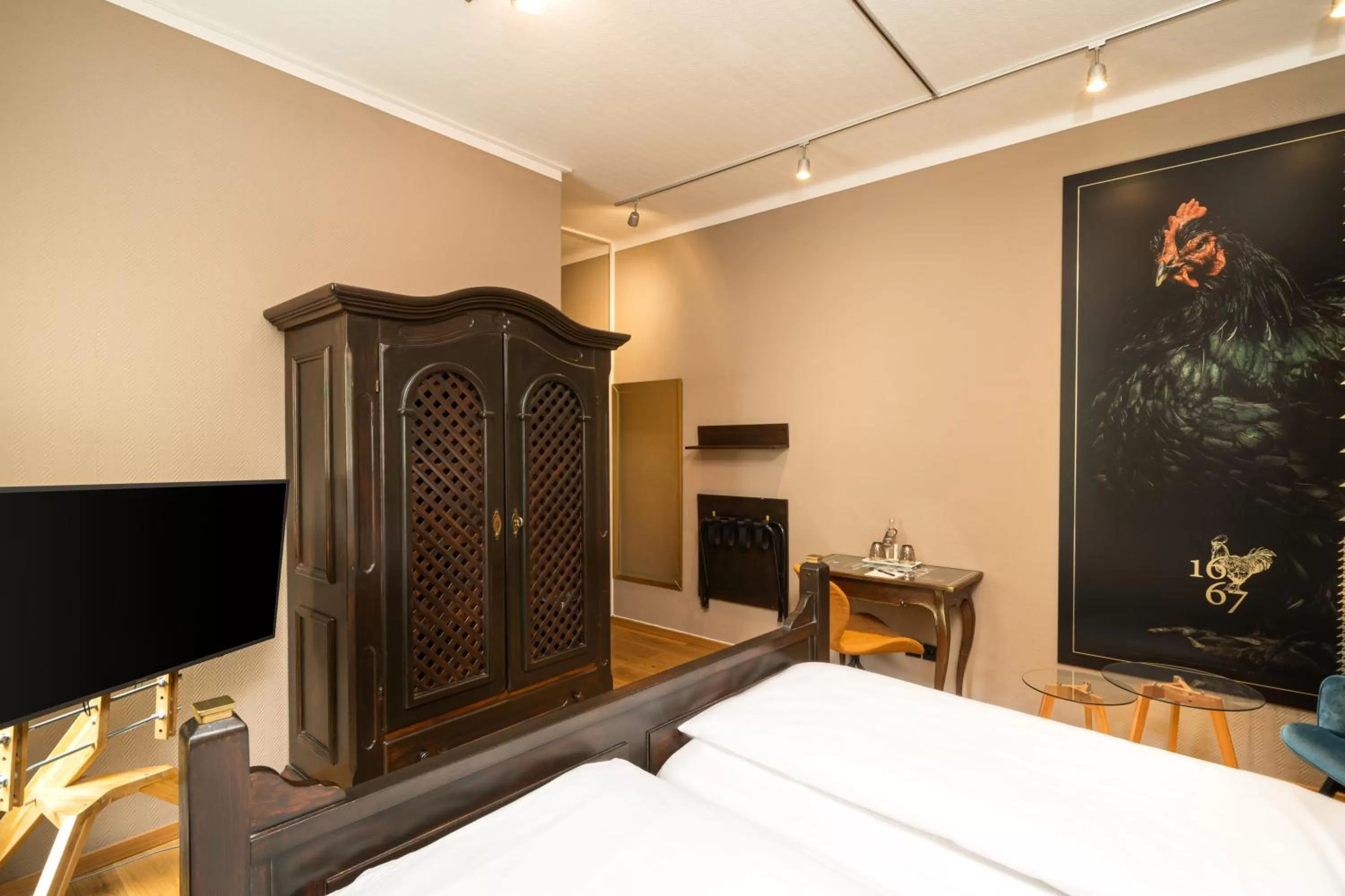 Photo of the whole room, Bed in Arthotel ANA Goggl