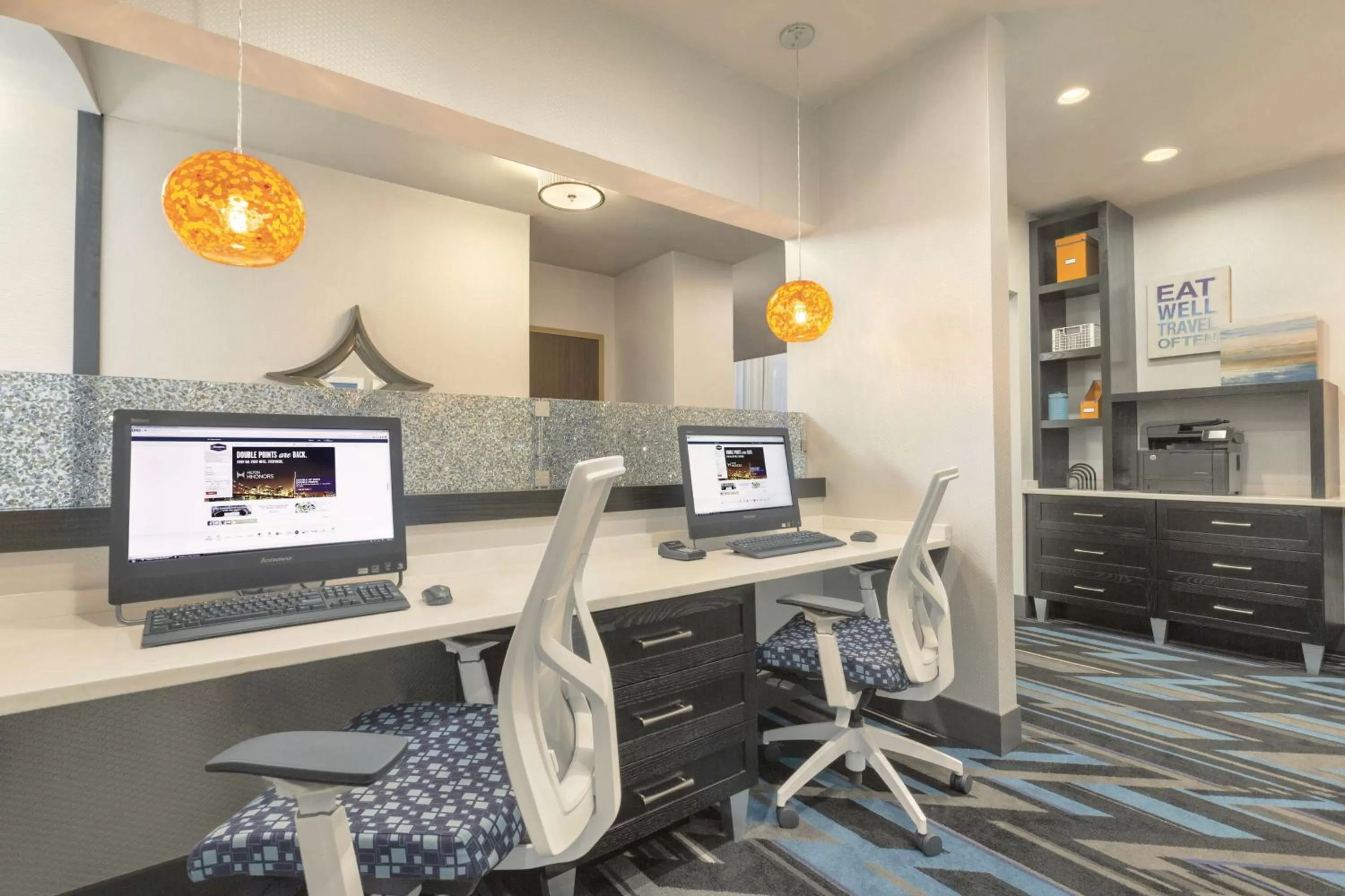 Business facilities in Hampton Inn & Suites Herndon-Reston