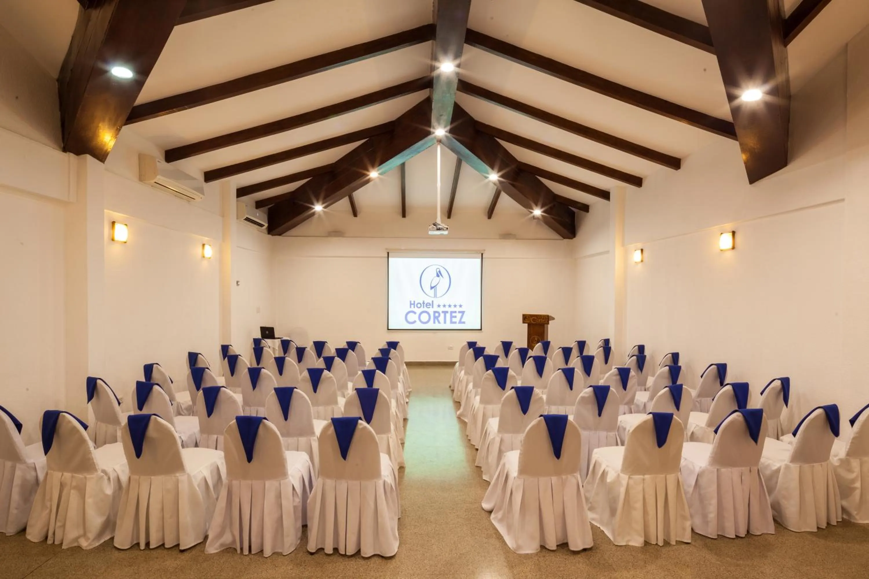 Meeting/conference room in Hotel Cortez