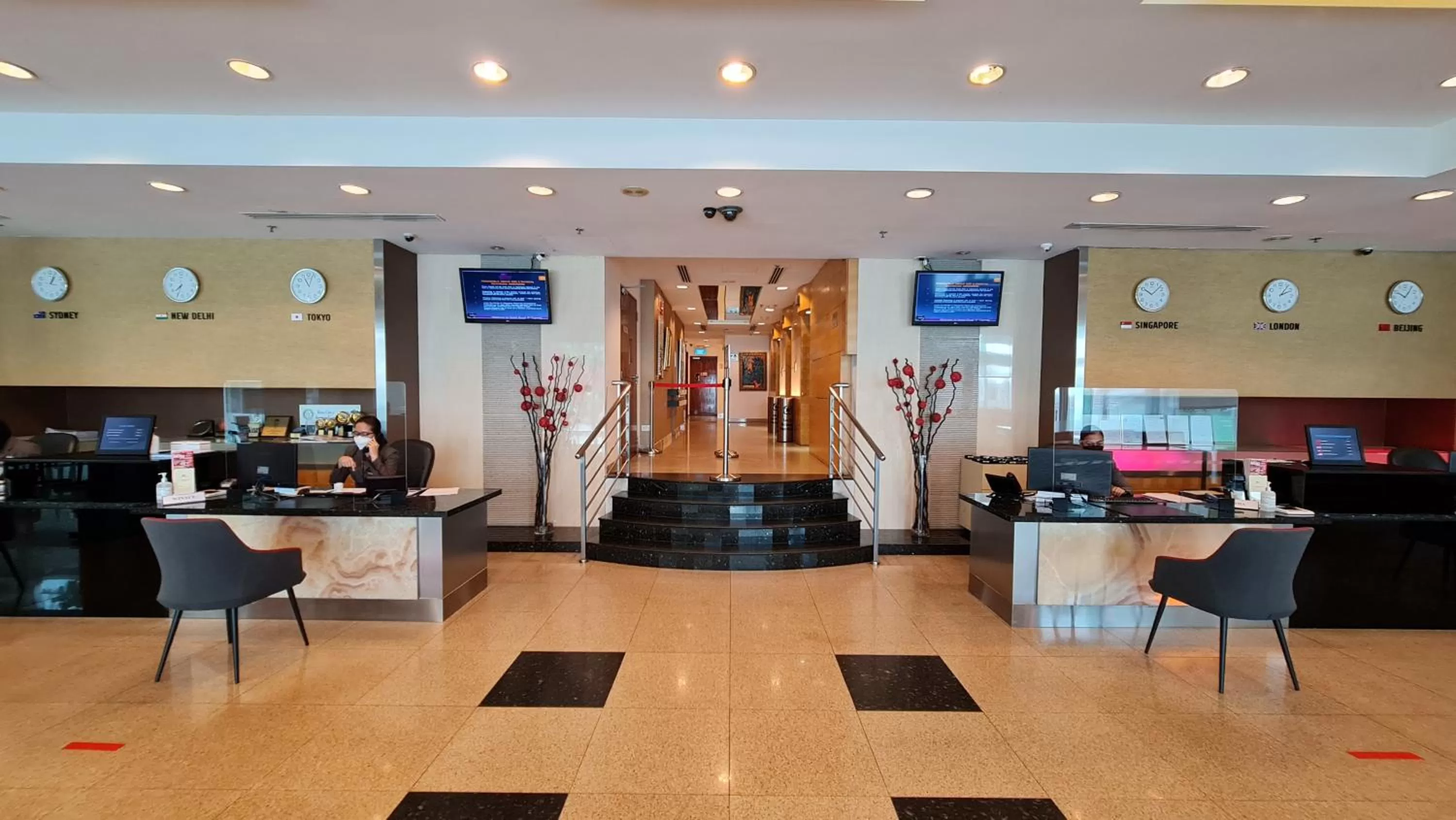 Lobby or reception in Hotel Royal Queens
