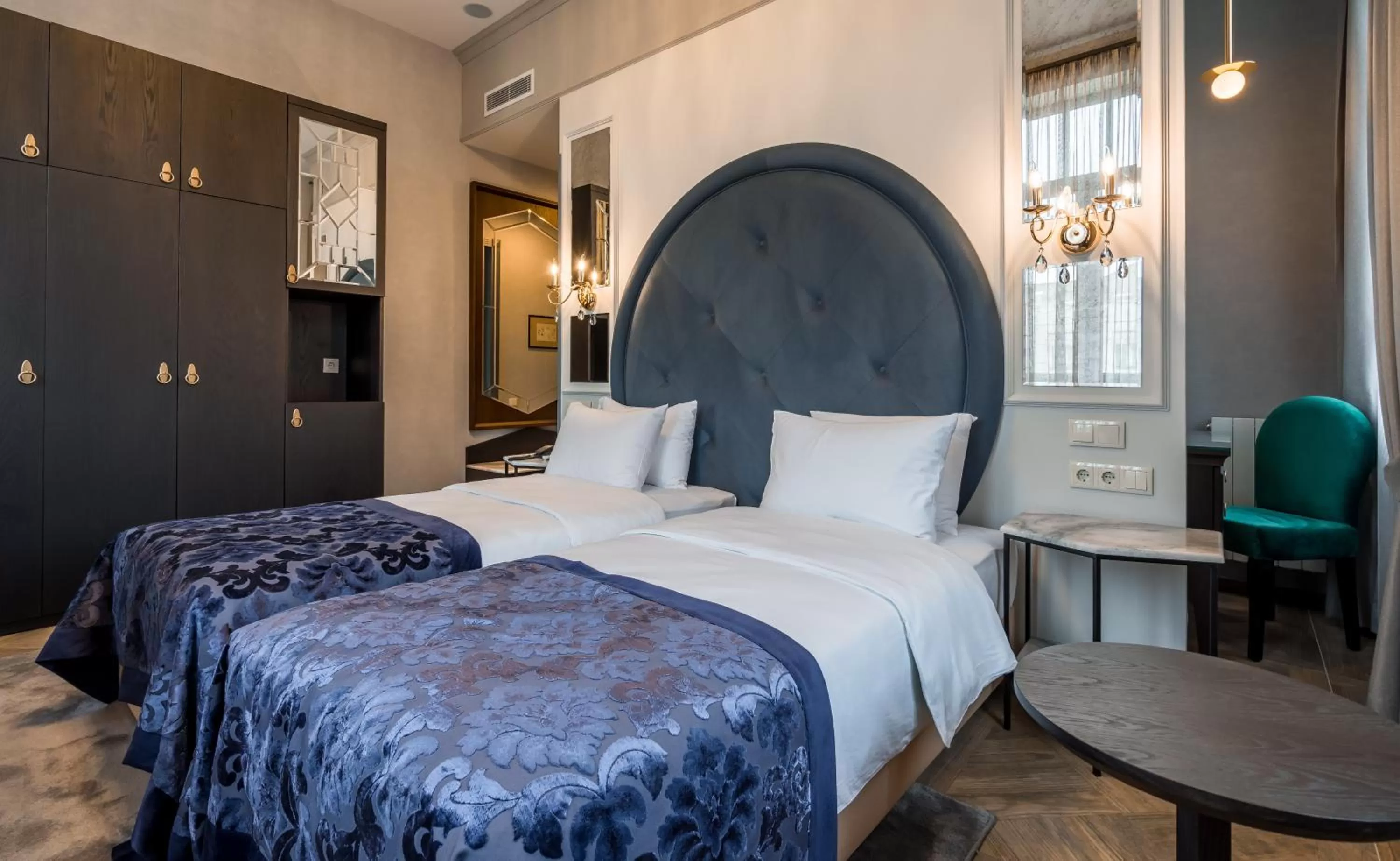 Bed in Orbeliani Residence Hotel