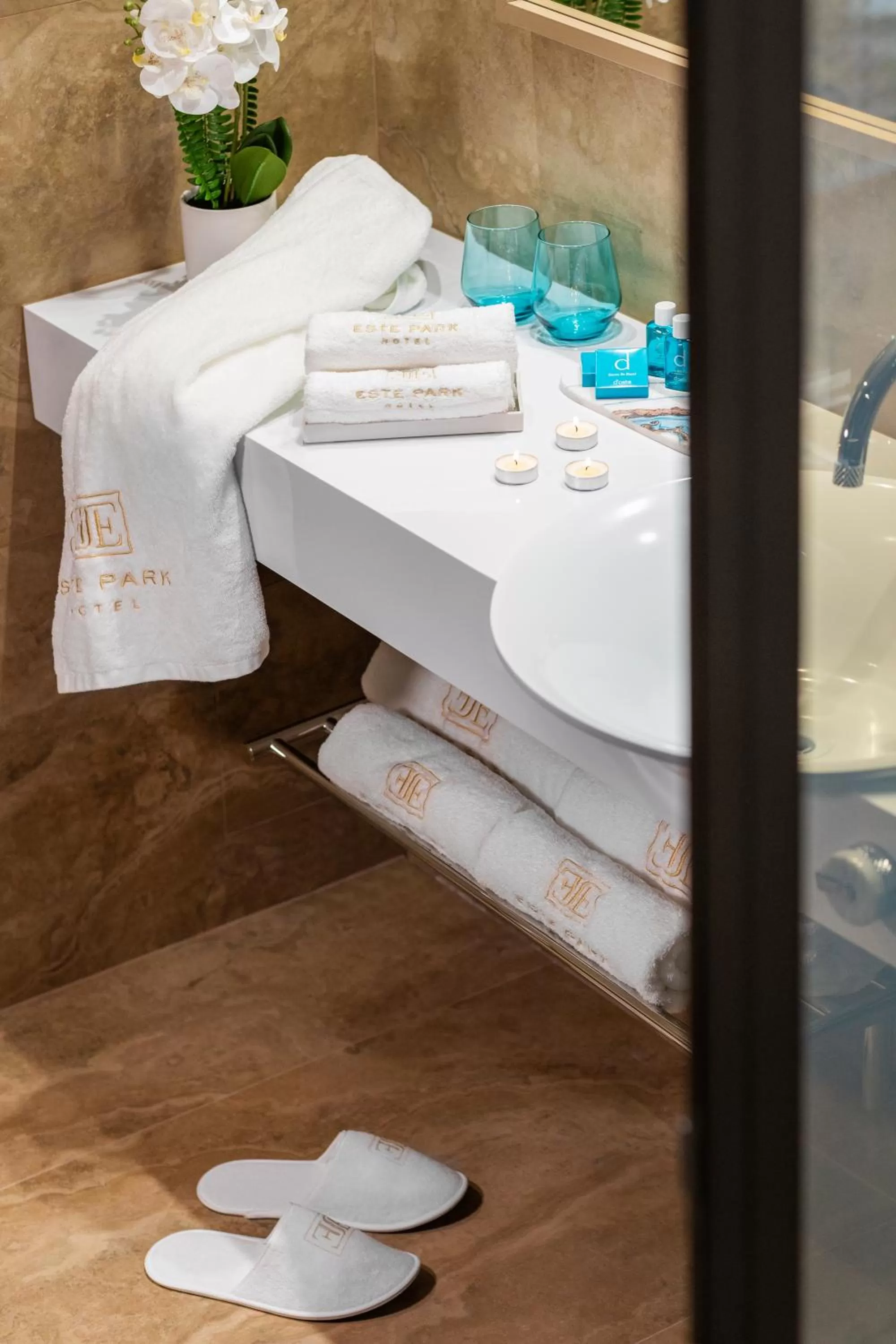 Bathroom in -- ESTE PARK HOTEL -- part of Urban Chic Luxury Design Hotels - Parking & Compliments - next to Shopping & Dining Mall Plovdiv