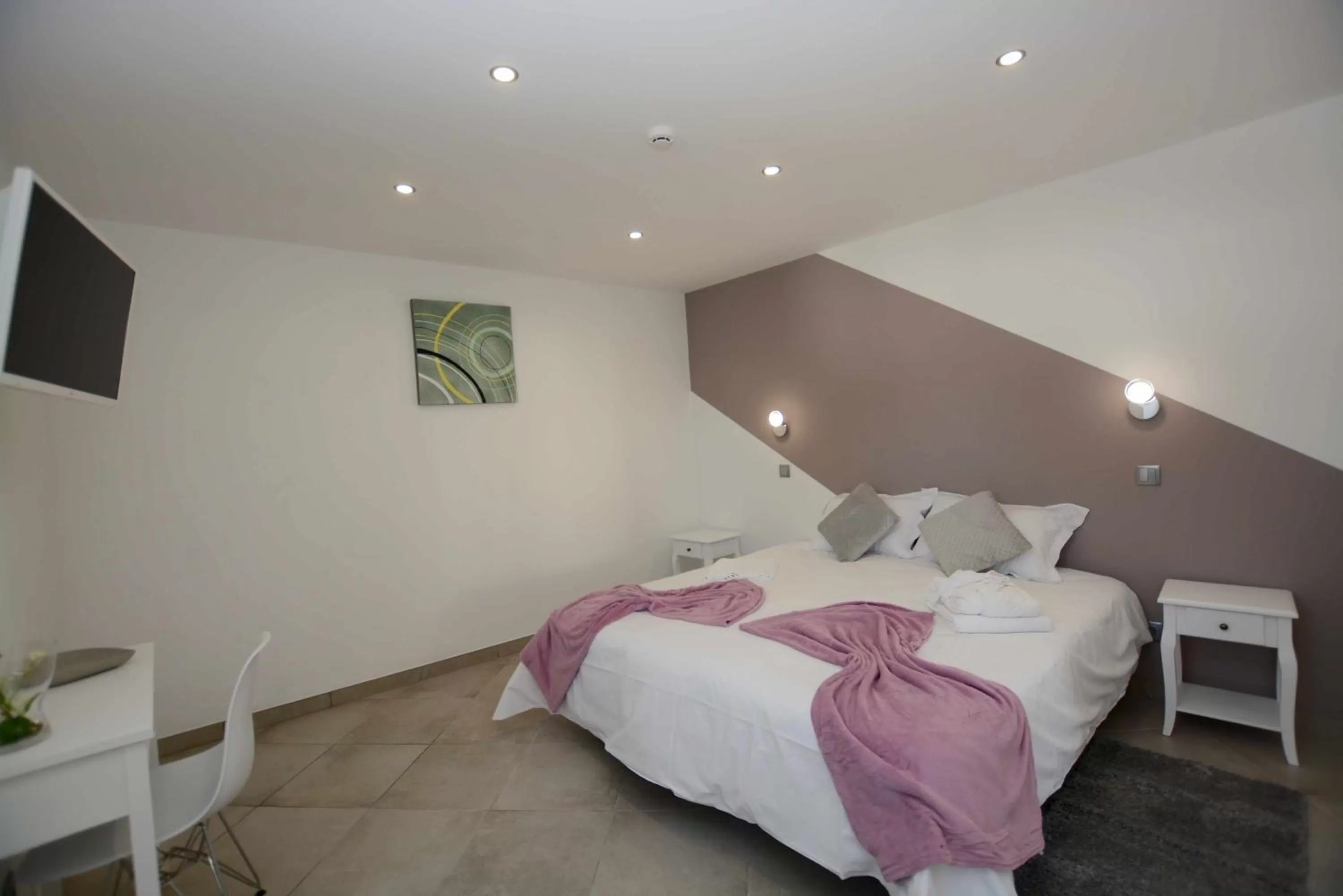 Bed in Carvoeiro B&B and SPA