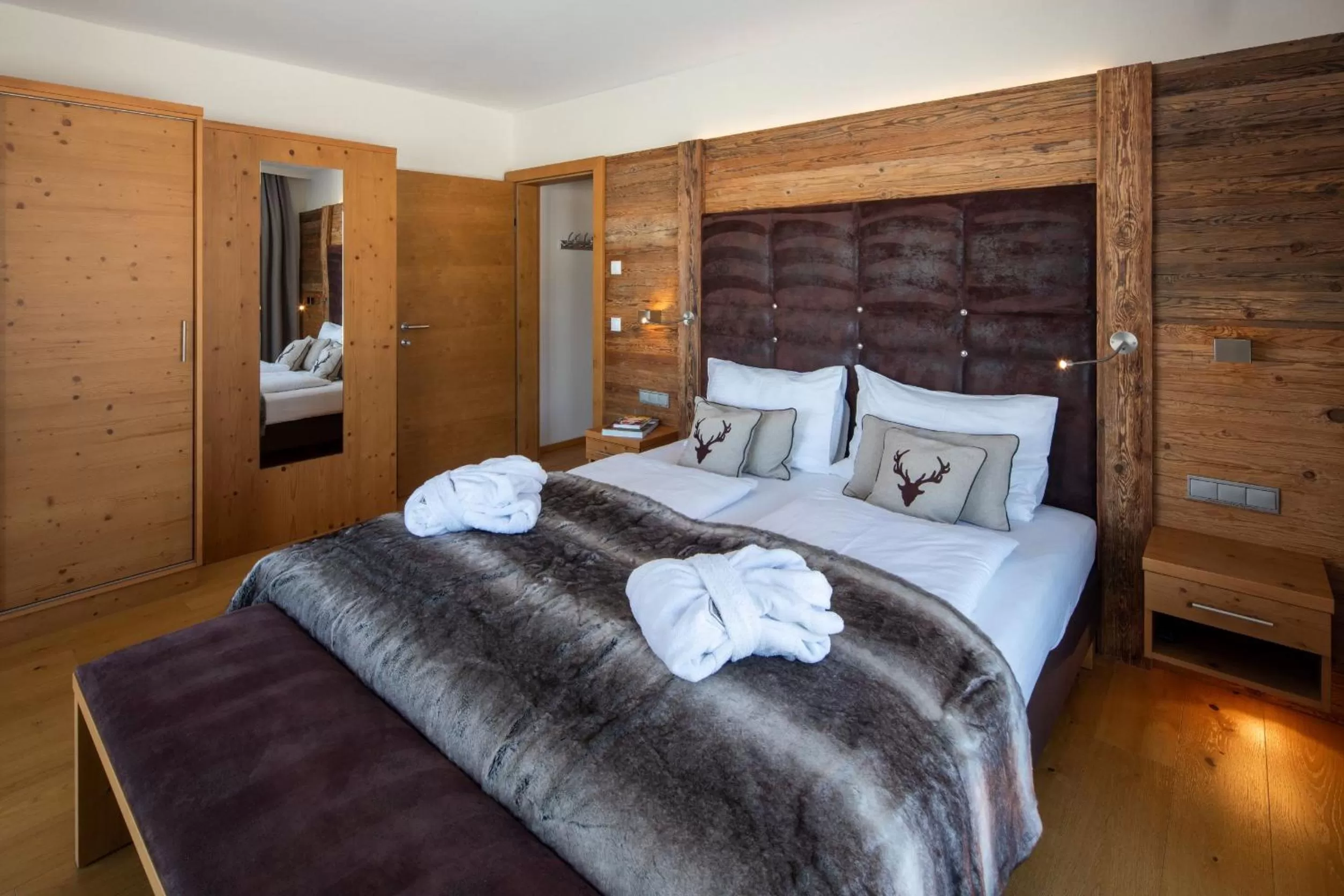 Photo of the whole room, Bed in Berg & Golf Resort Westendorf by ALPS RESORTS