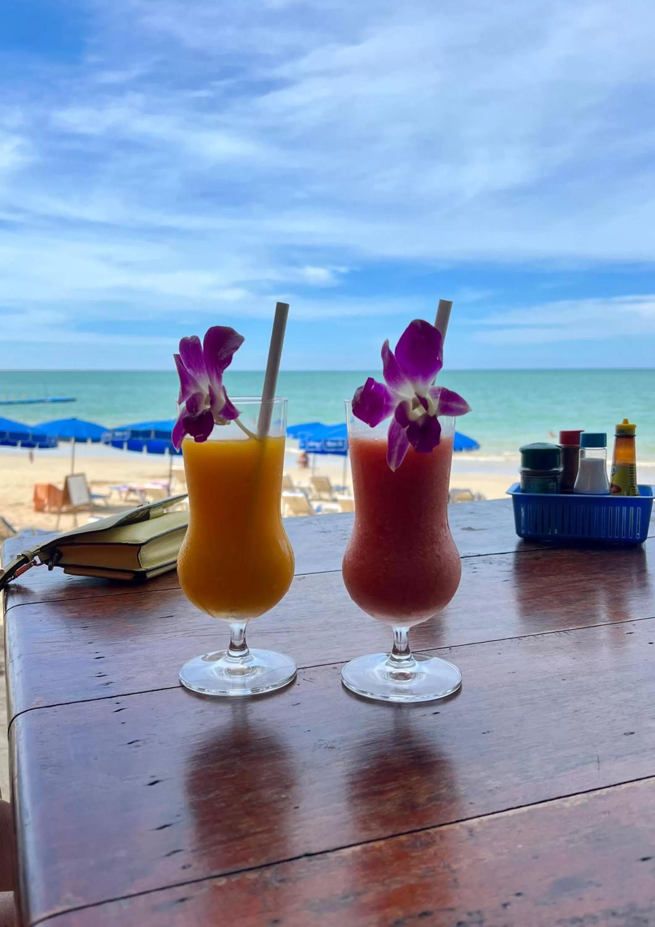 Ao Thong beach Bungalows