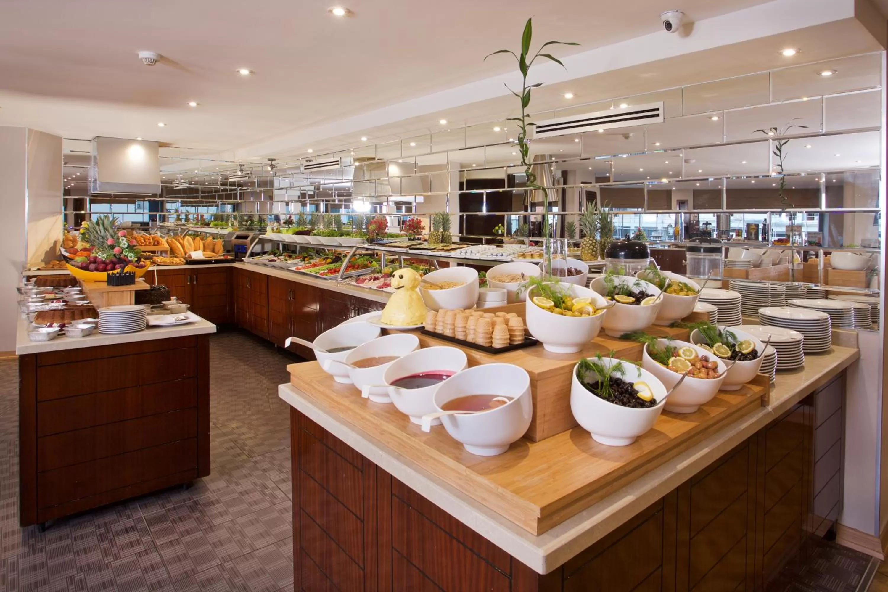 Food in Mosaic Hotel Old City -Special Category