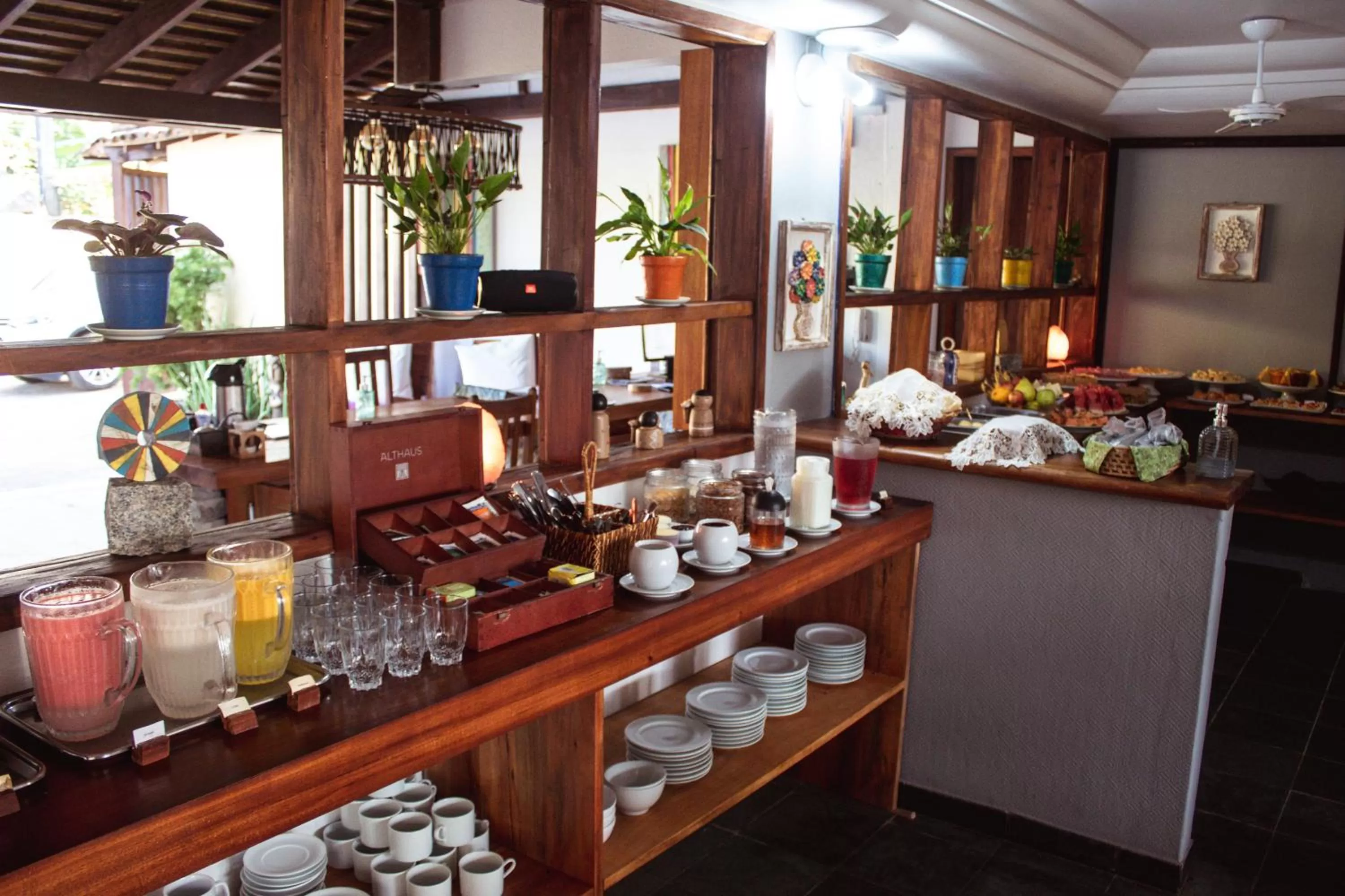 Breakfast in Pousada dos Hibiscus