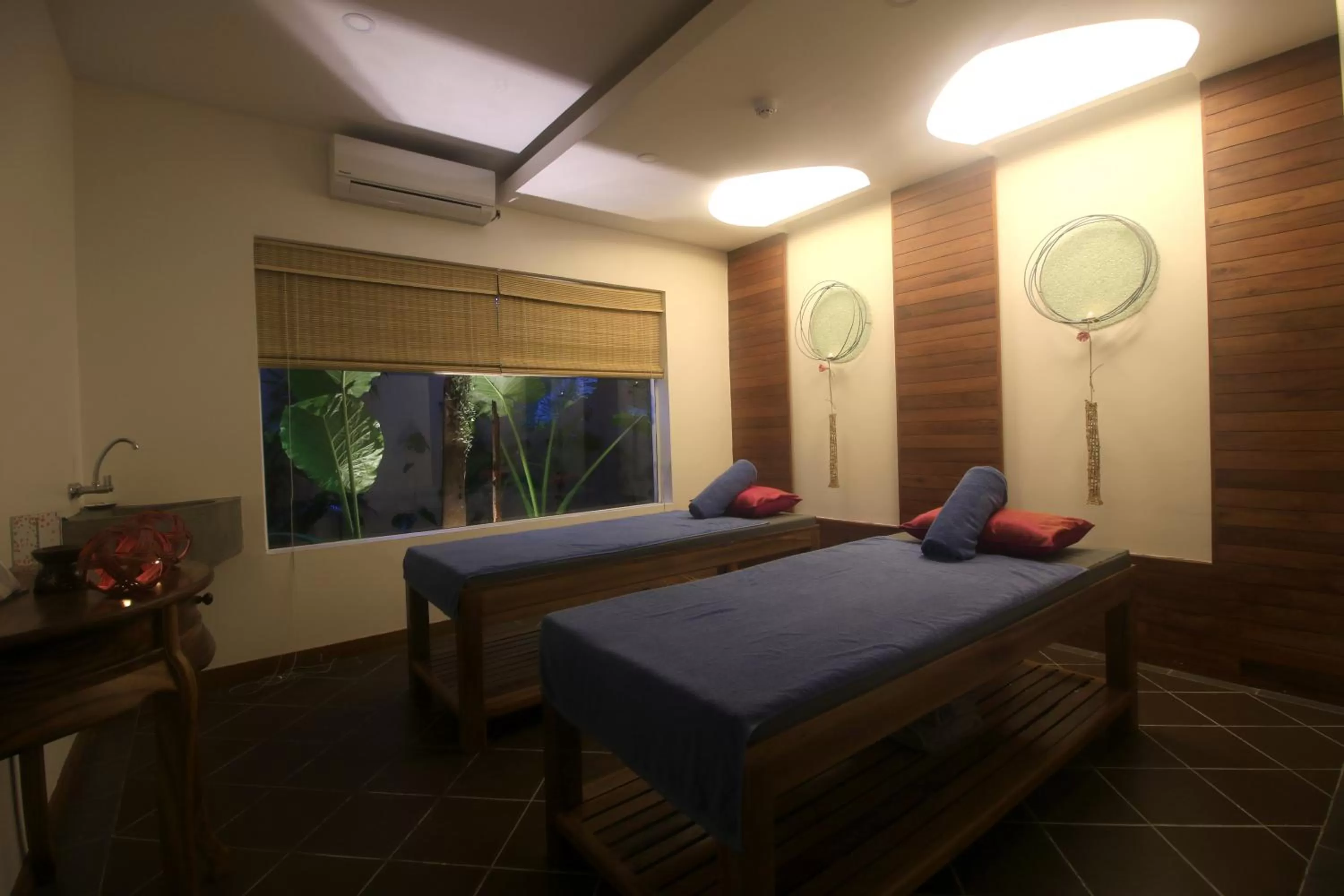 Massage in Riversoul Boutique