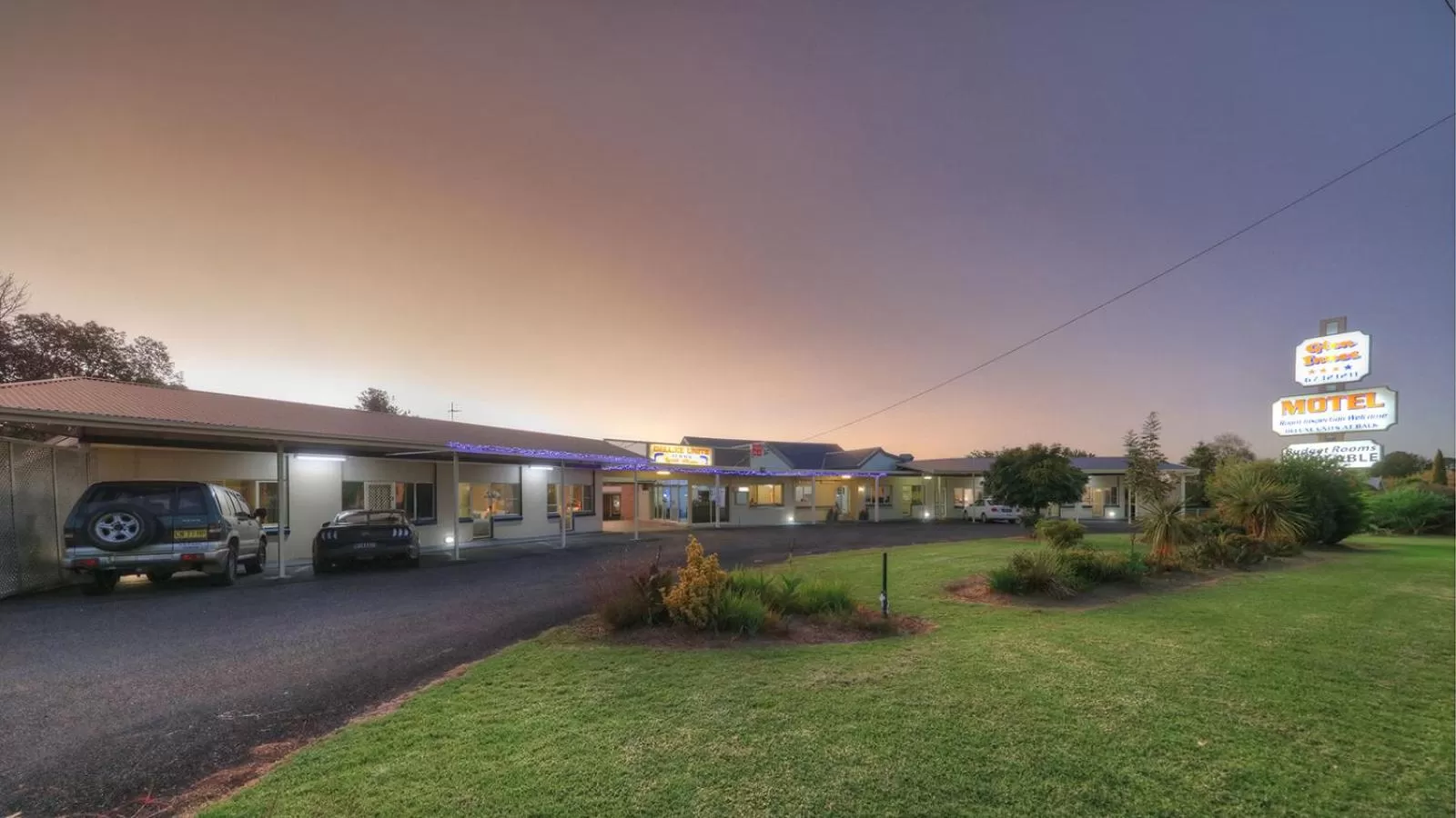 Property building in Glen Innes Motel