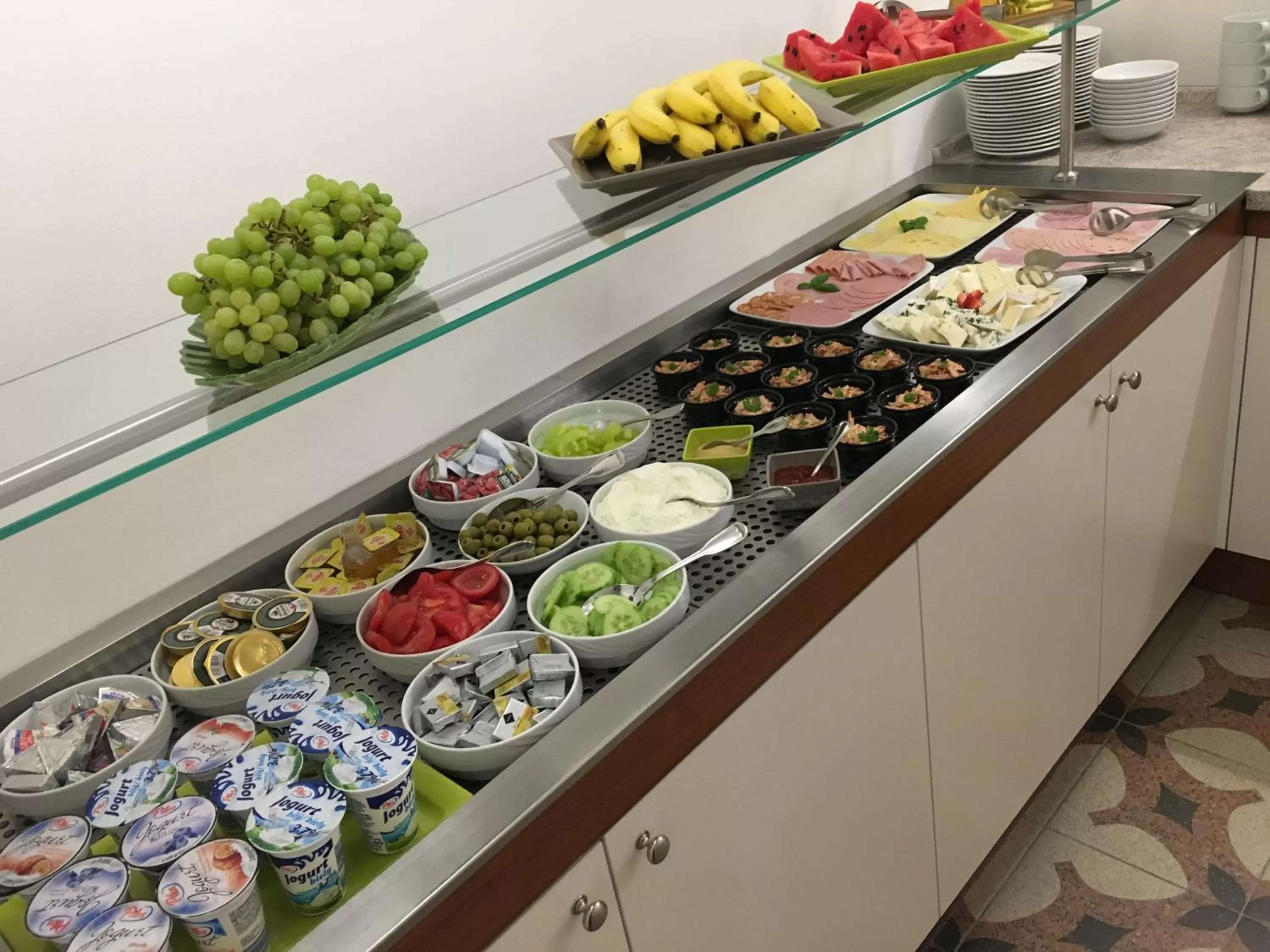 Buffet breakfast in Parkhotel Forest