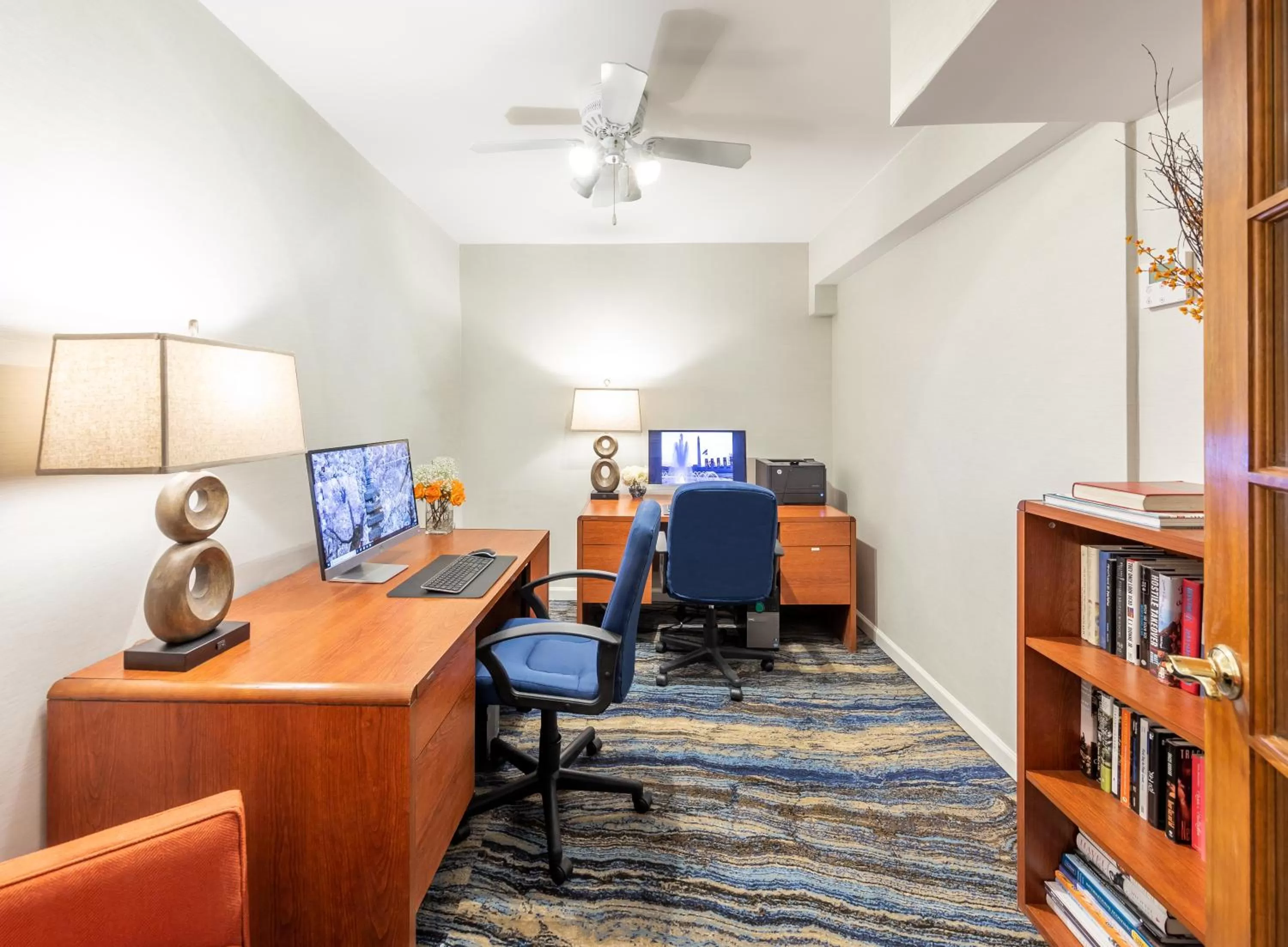 Business facilities in The Georgetown Inn