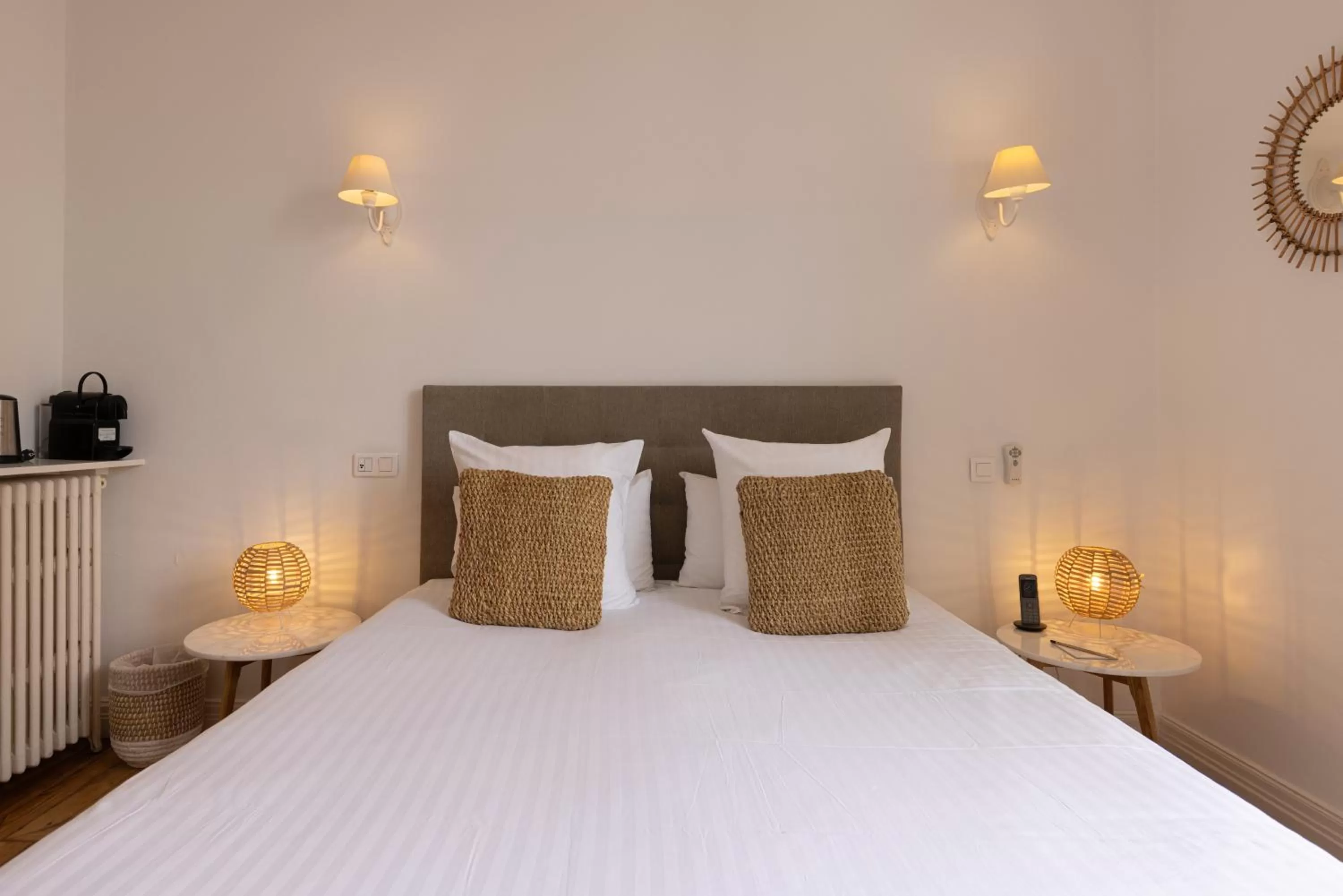 Bedroom, Bed in Hôtel & Espace Bien-être La Maison du Lierre