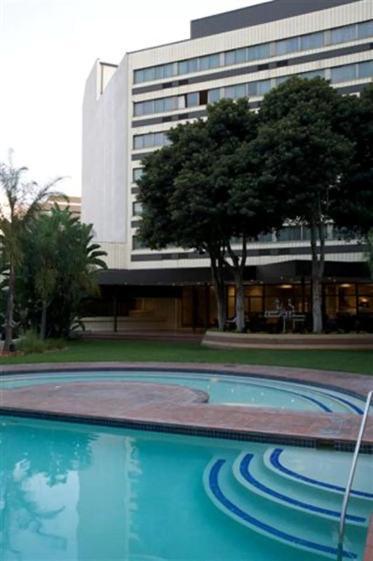 Facade/entrance in Southern Sun Pretoria