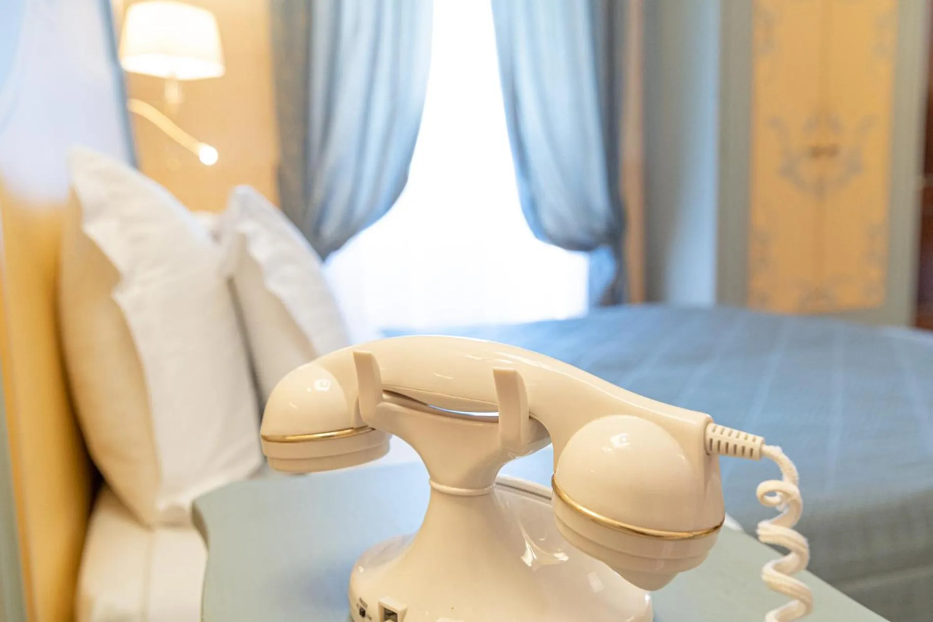 Decorative detail, Bed in Relais San Clemente