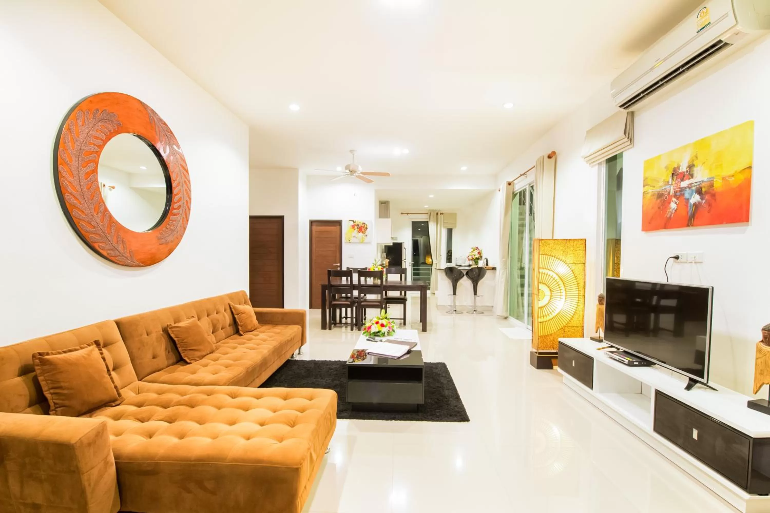 Seating area in Oriental Beach Pearl Resort