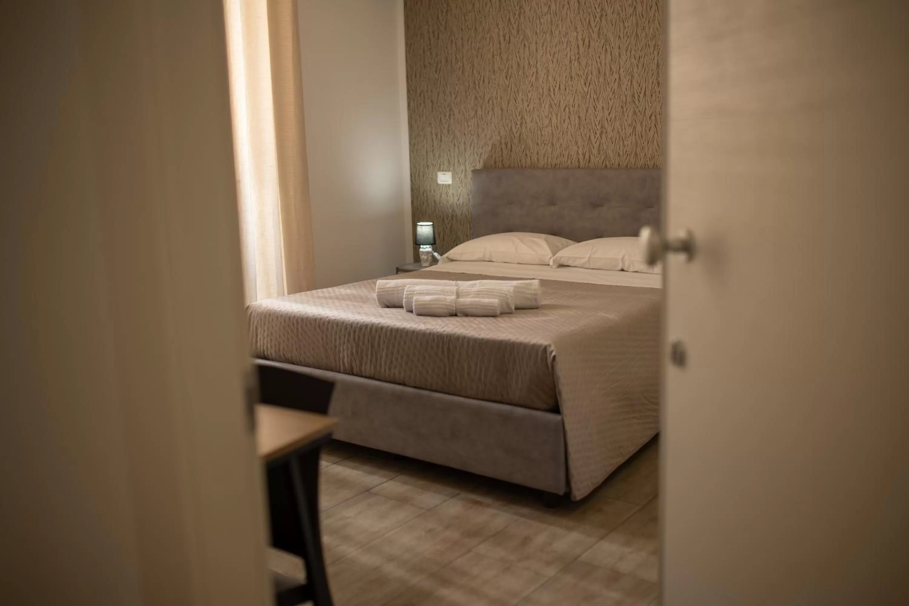 Bedroom, Bed in Panta Rei