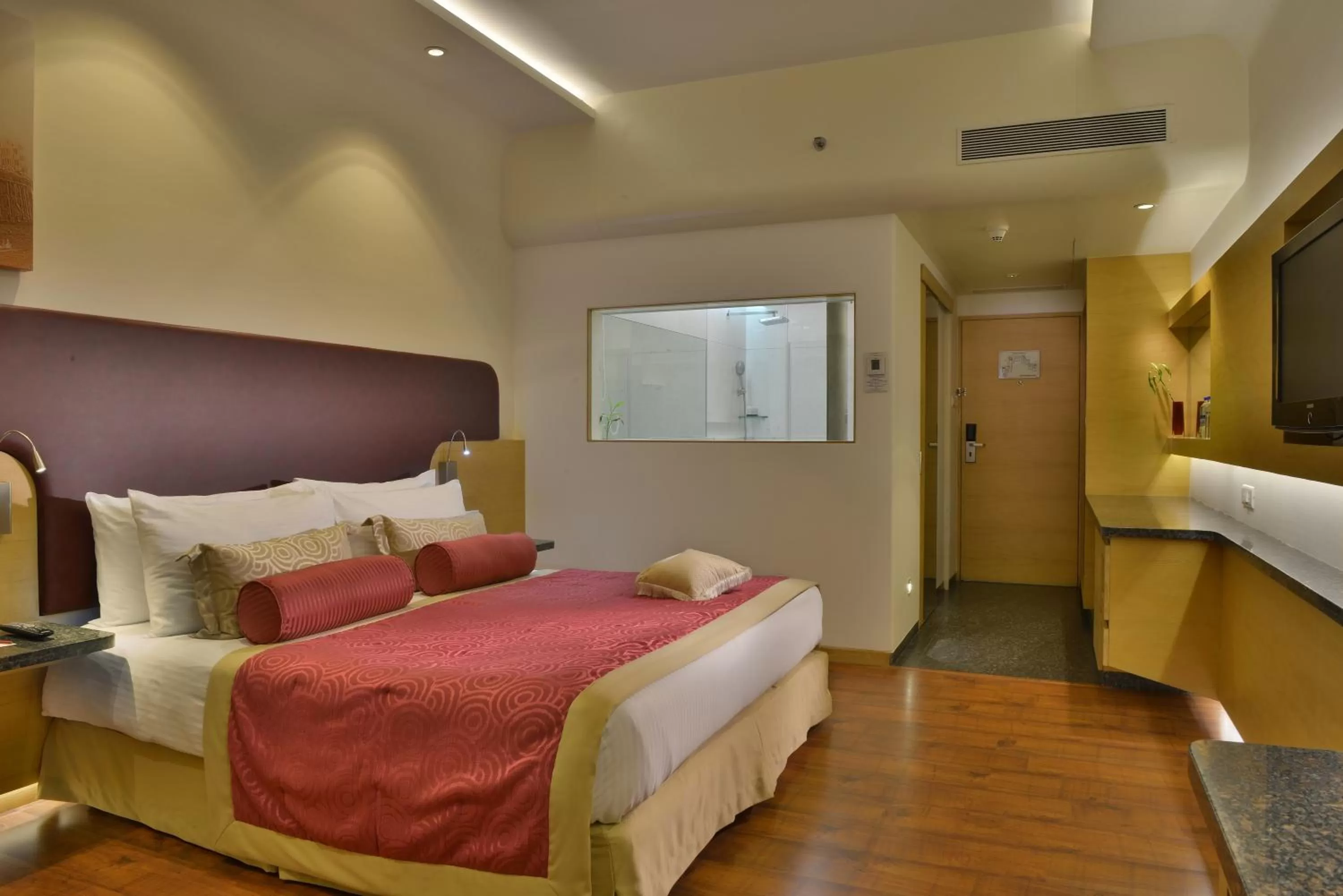 TV and multimedia, Bed in Vivanta Vadodara