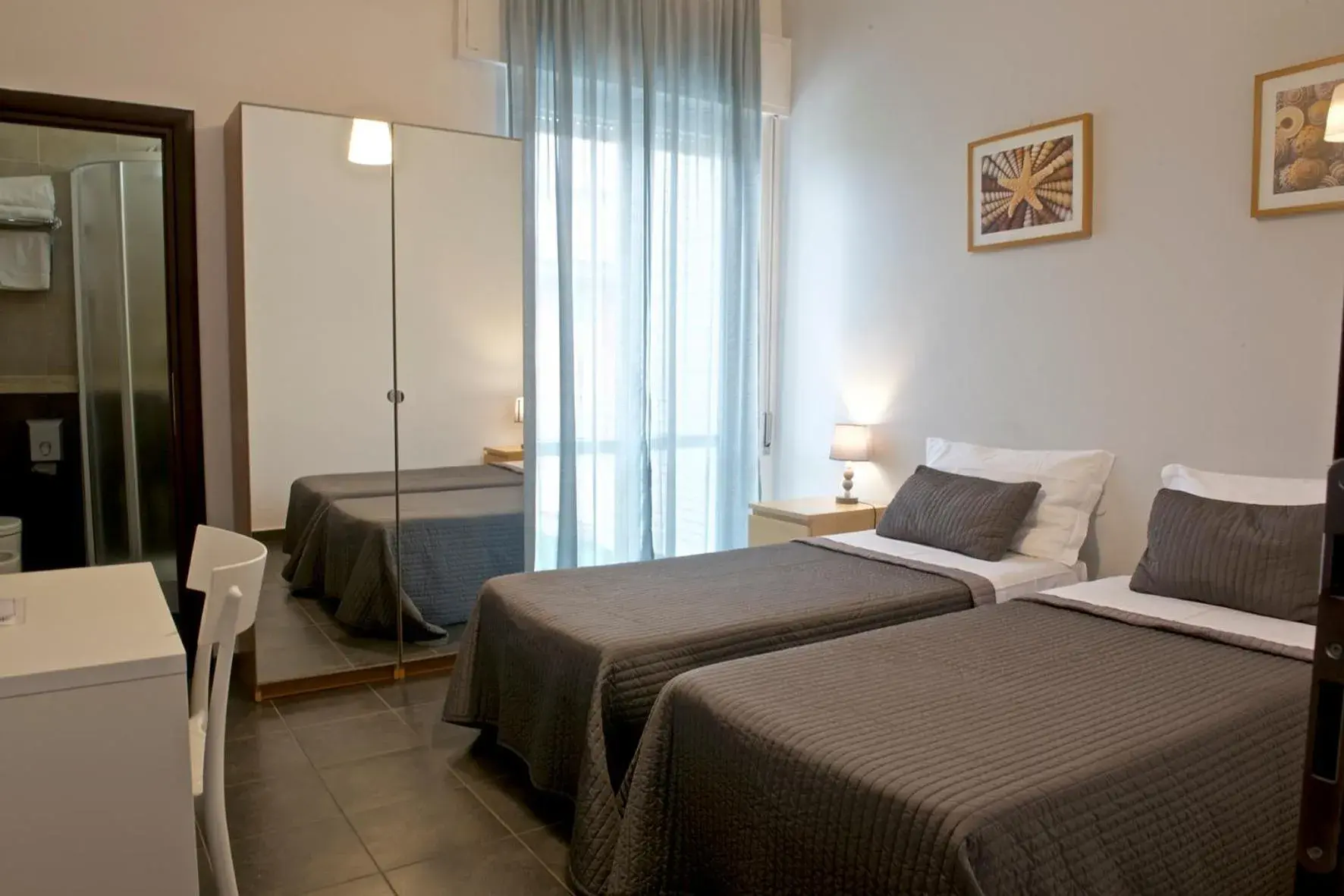 Double or Twin Room in Hotel Ristorante Centosedici Double or Twin Room in Hotel Ristorante Centosedici