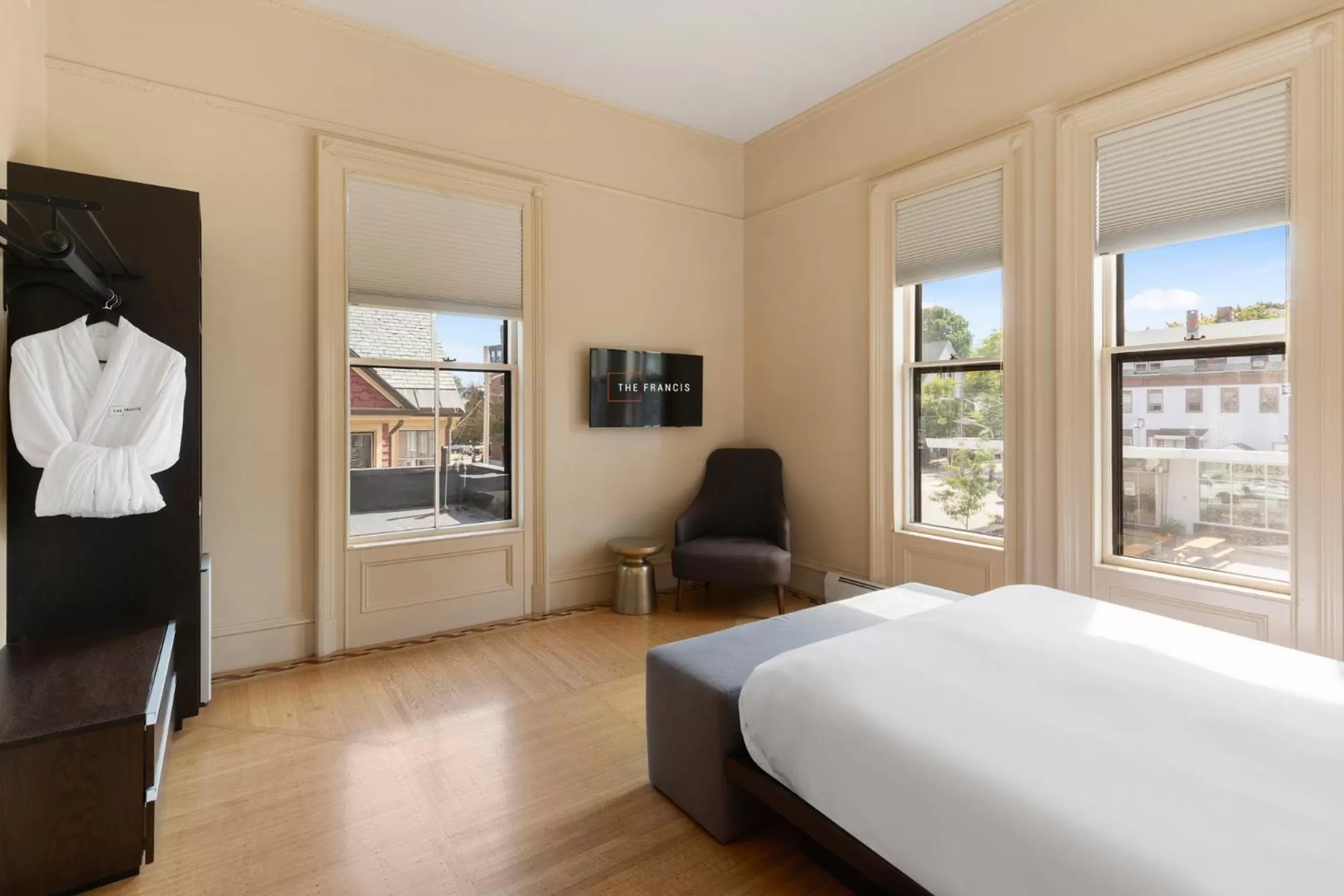 Bed in The Francis Hotel