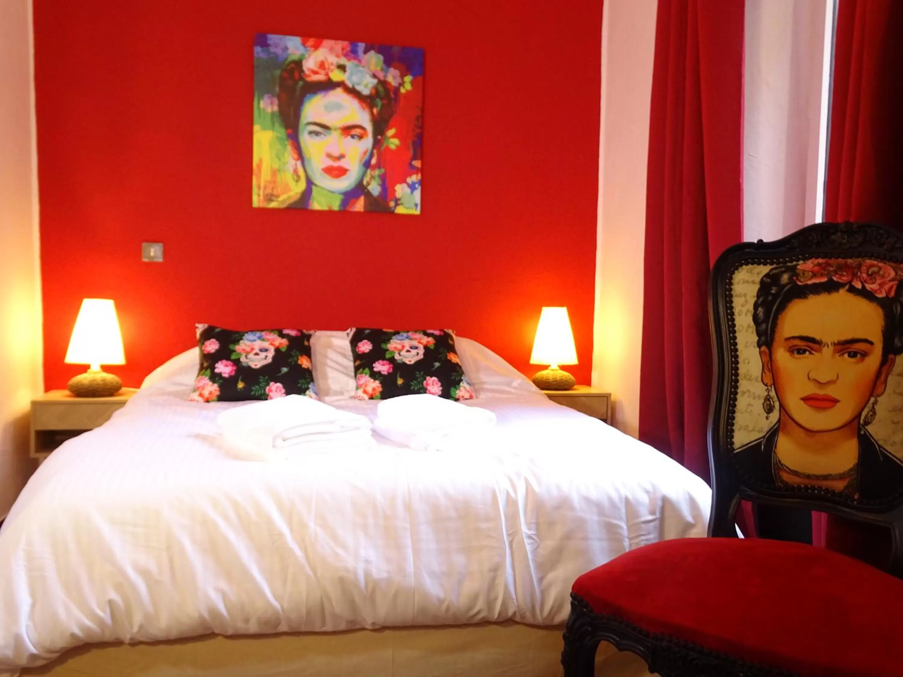 Bed in DÉDÉ DU VAL B&B