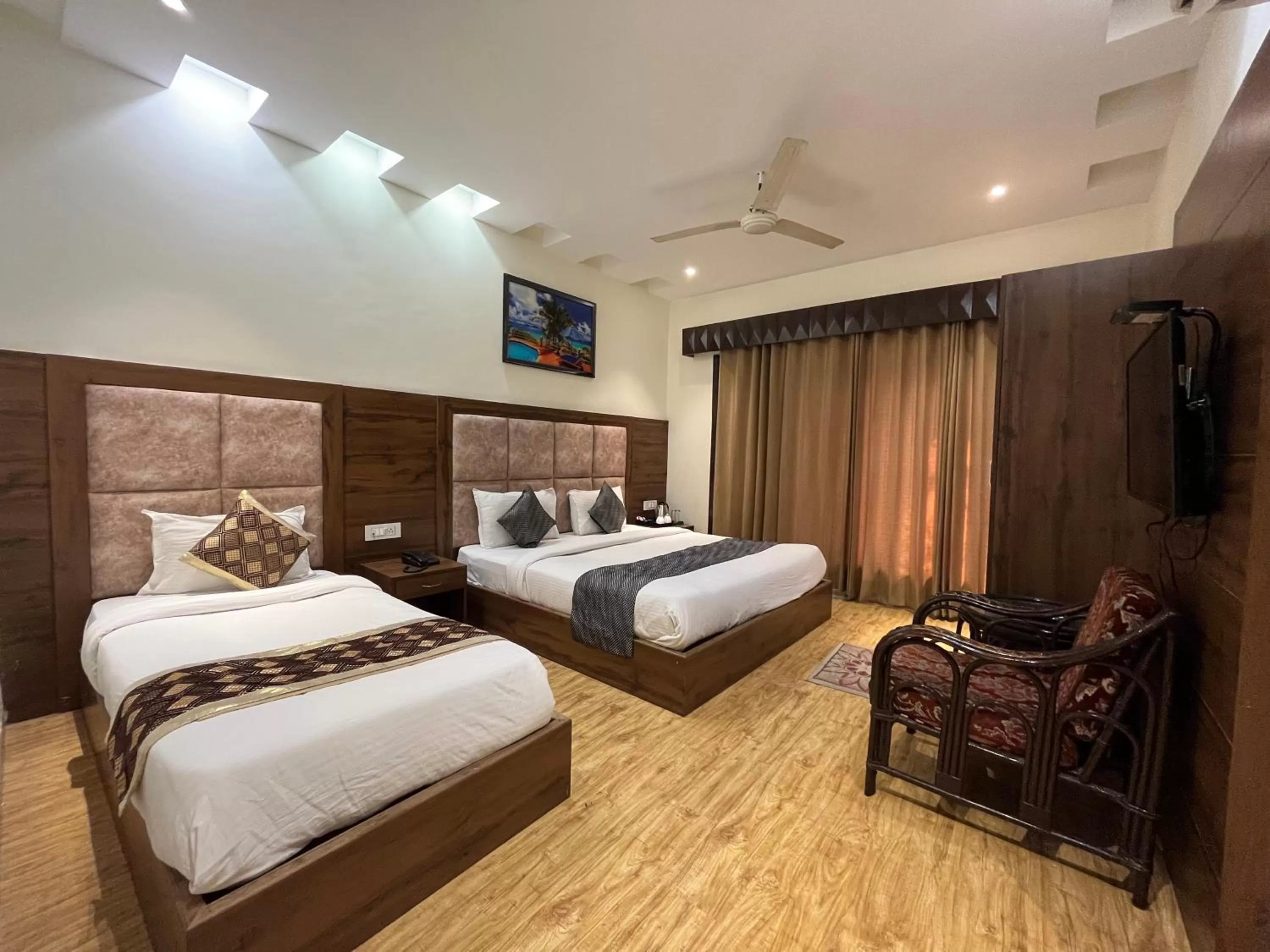 Bed in Hotel Exotic - 5 min walk from Golden Temple