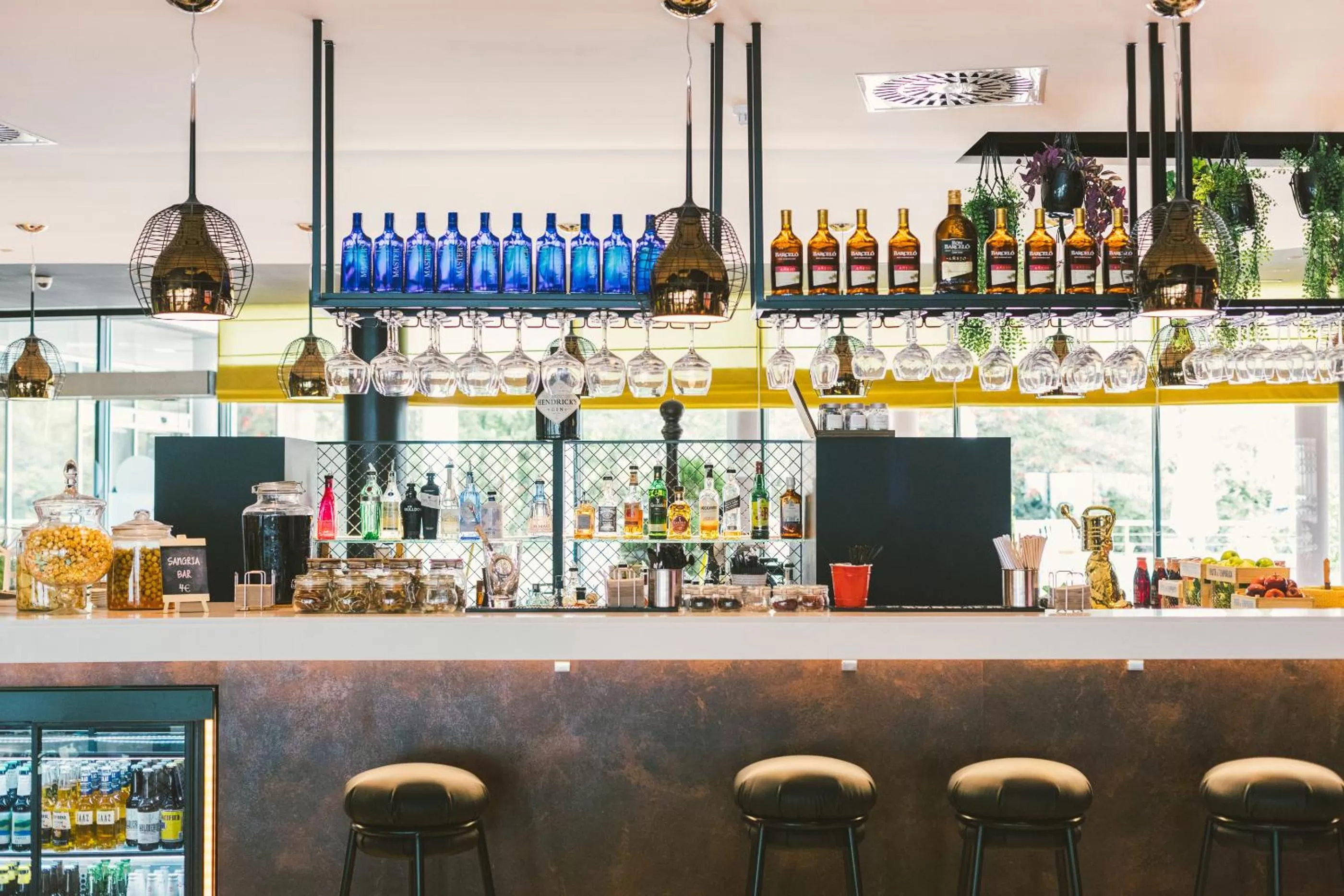 Restaurant/places to eat in Novotel Barcelona Cornellà