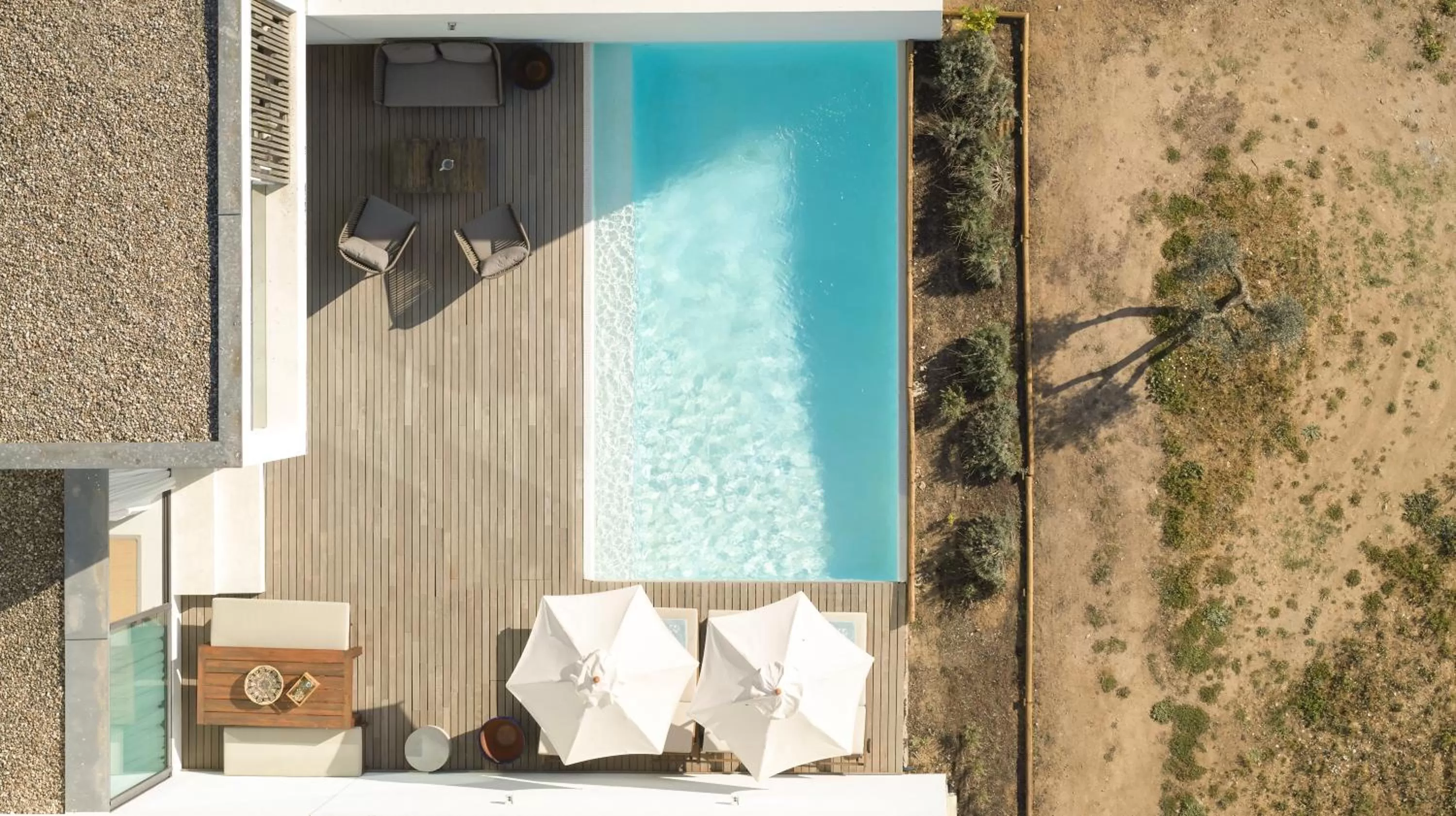 Swimming pool in Octant Evora