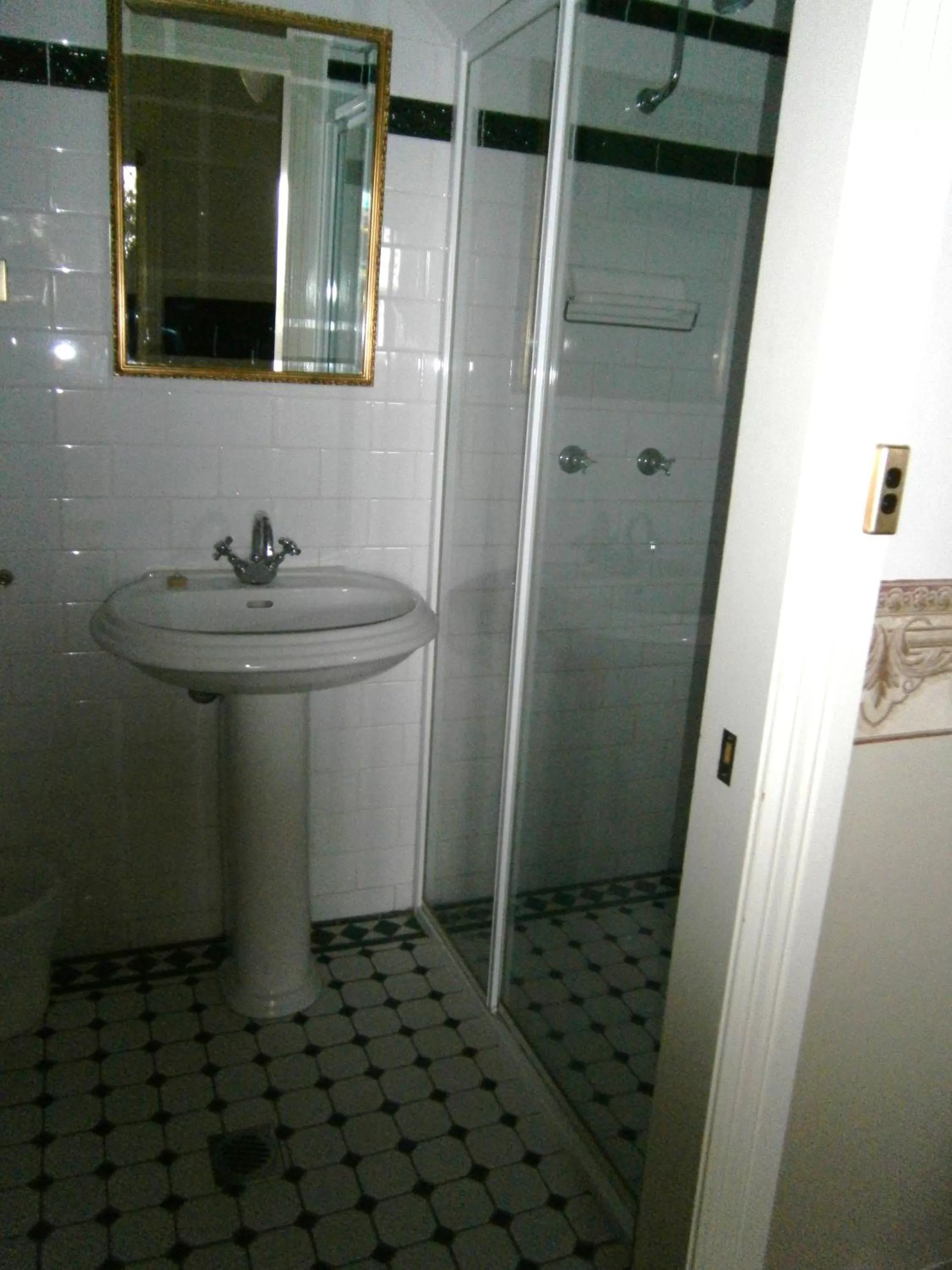 Bathroom in Hydro Hotel